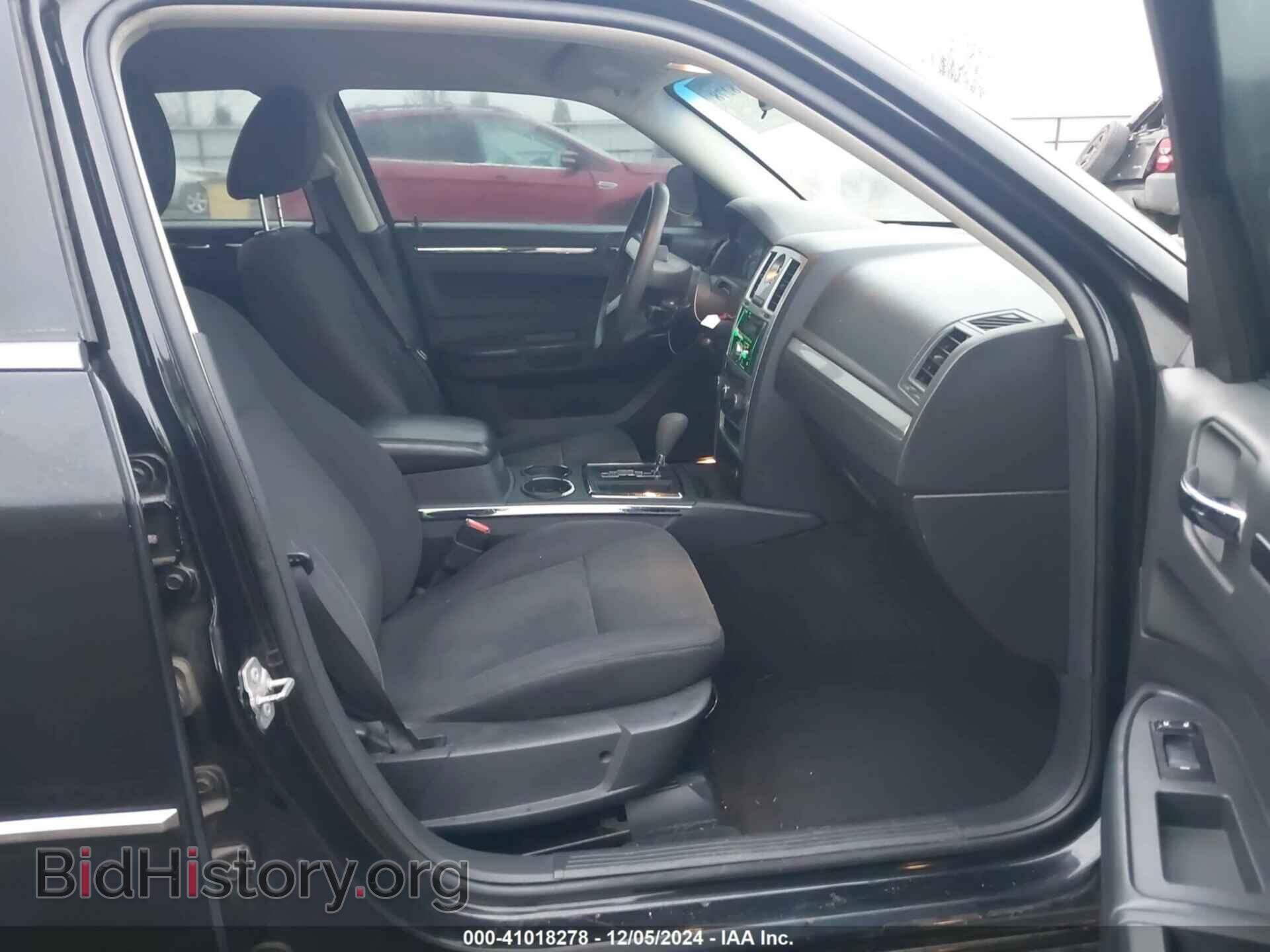 2010 CHRYSLER 300 - VIN: 2C3CA4CD9AH143370 - Фото 5