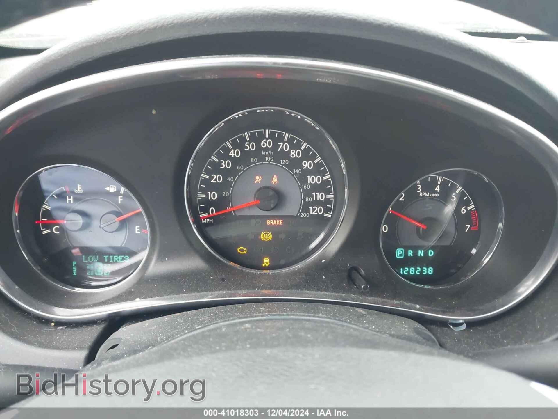 2014 CHRYSLER 200 - VIN: 1C3CCBBG5EN118425 - Фото 7