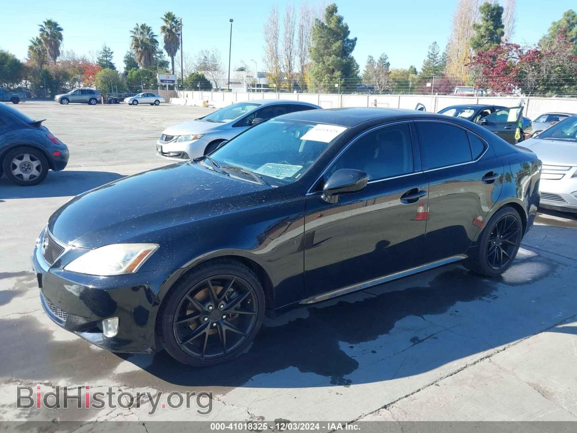 2008 LEXUS IS 250 - VIN: JTHBK262X82064990 - Фото 2
