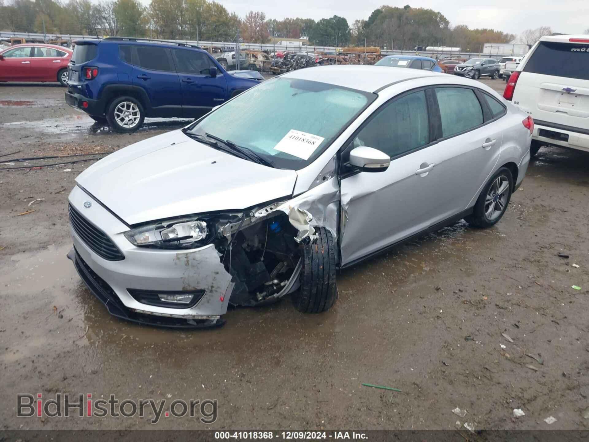 2017 FORD FOCUS - VIN: 1FADP3FE4HL282130 - Фото 2