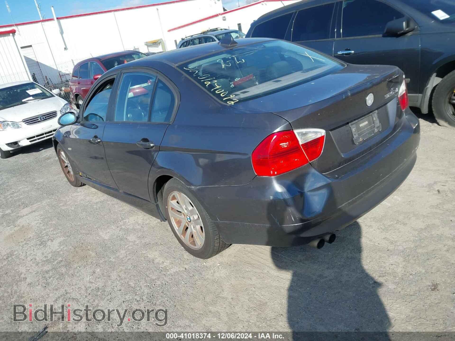 2006 BMW 325XI - VIN: WBAVD13506KV14092 - Фото 3
