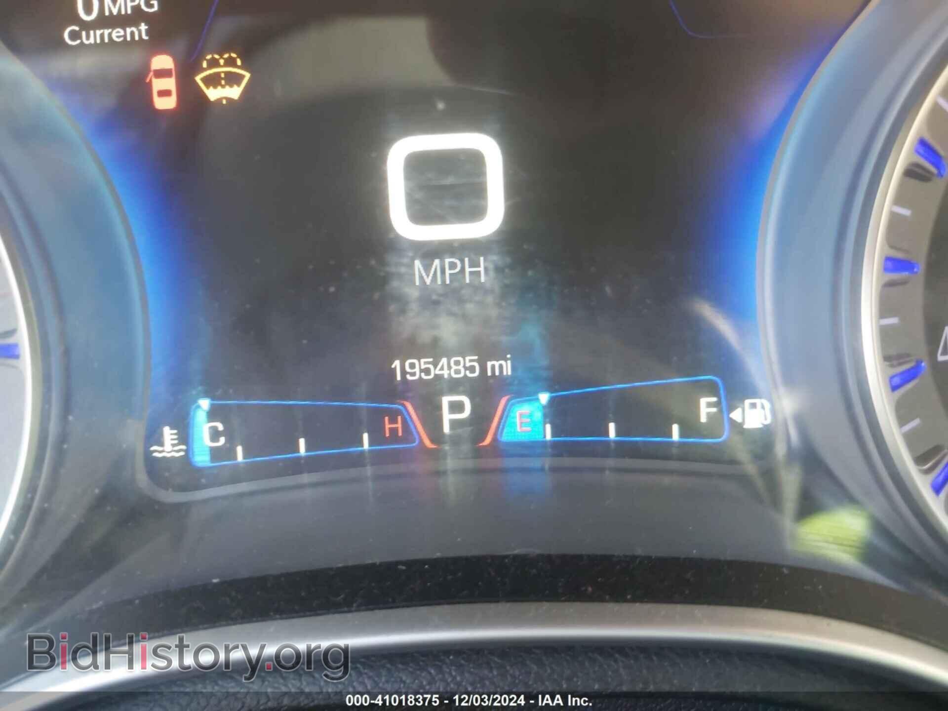 2015 CHRYSLER 300 - VIN: 2C3CCAAG5FH796792 - Фото 7