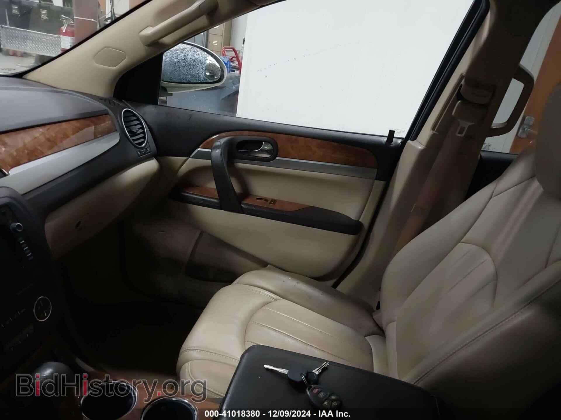 2012 BUICK ENCLAVE - VIN: 5GAKRDED3CJ241942 - Photo 5