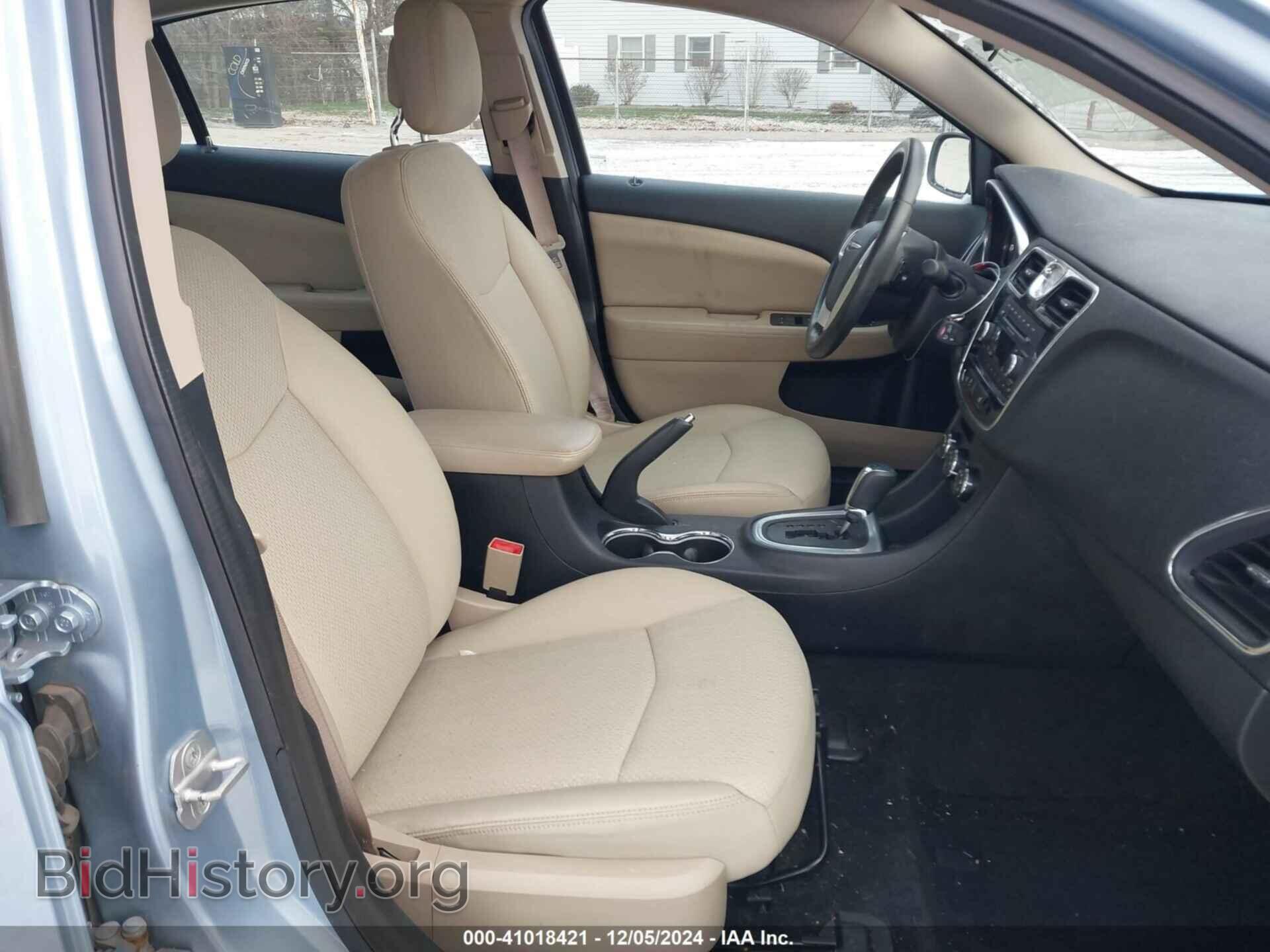 2012 CHRYSLER 200 - VIN: 1C3CCBBG9CN329060 - Фото 5