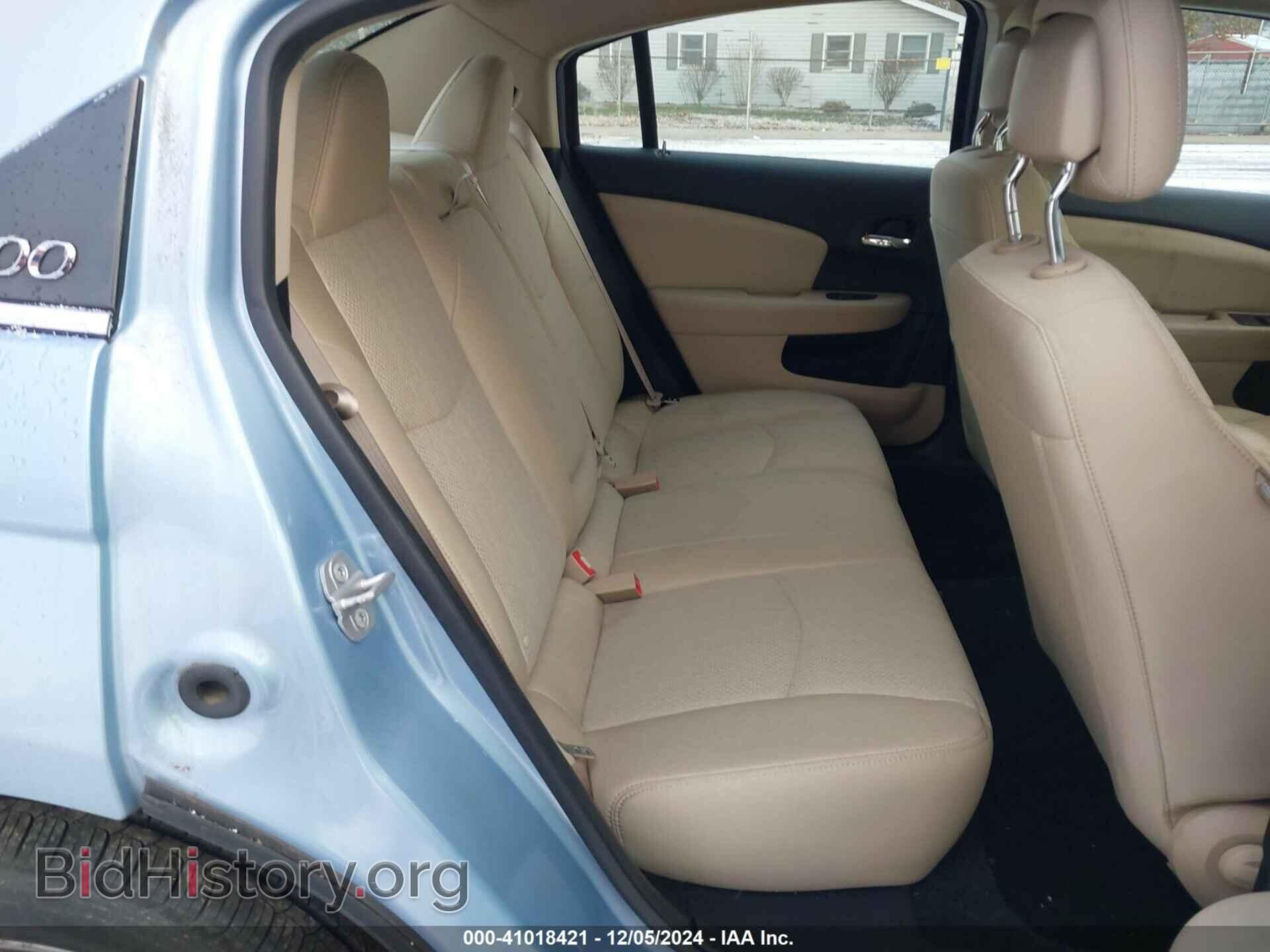 2012 CHRYSLER 200 - VIN: 1C3CCBBG9CN329060 - Фото 8