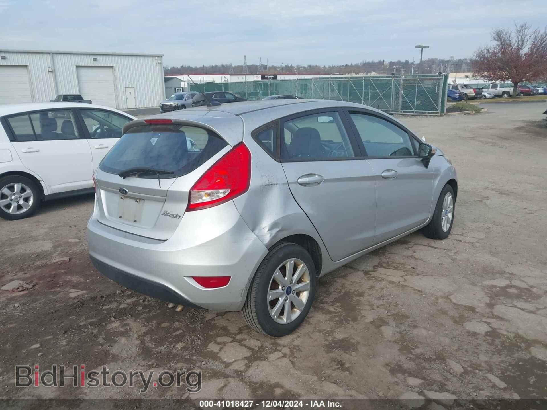 2013 FORD FIESTA - VIN: 3FADP4EJ9DM136352 - Фото 4