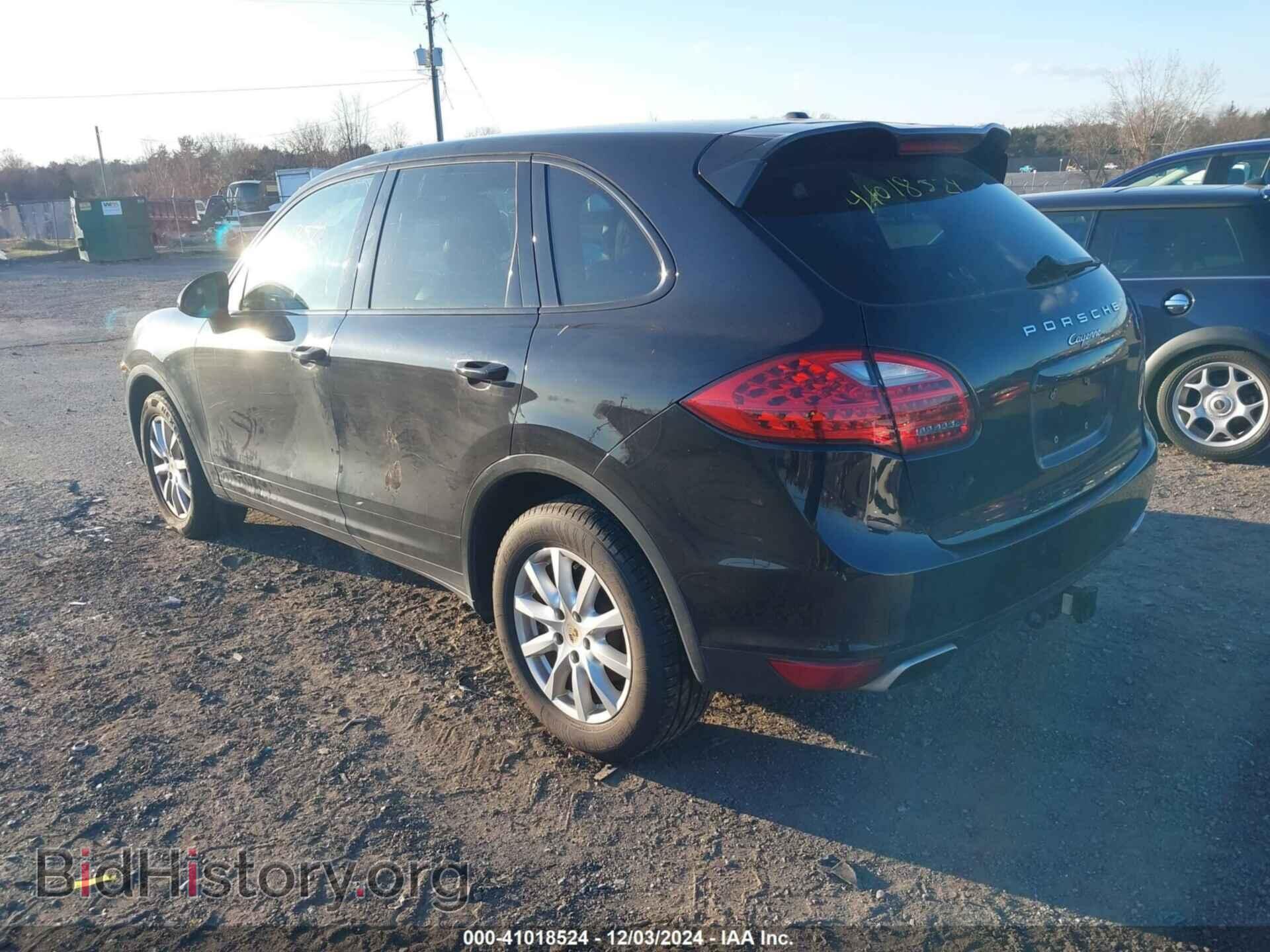 2012 PORSCHE CAYENNE - VIN: WP1AA2A29CLA04370 - Фото 3
