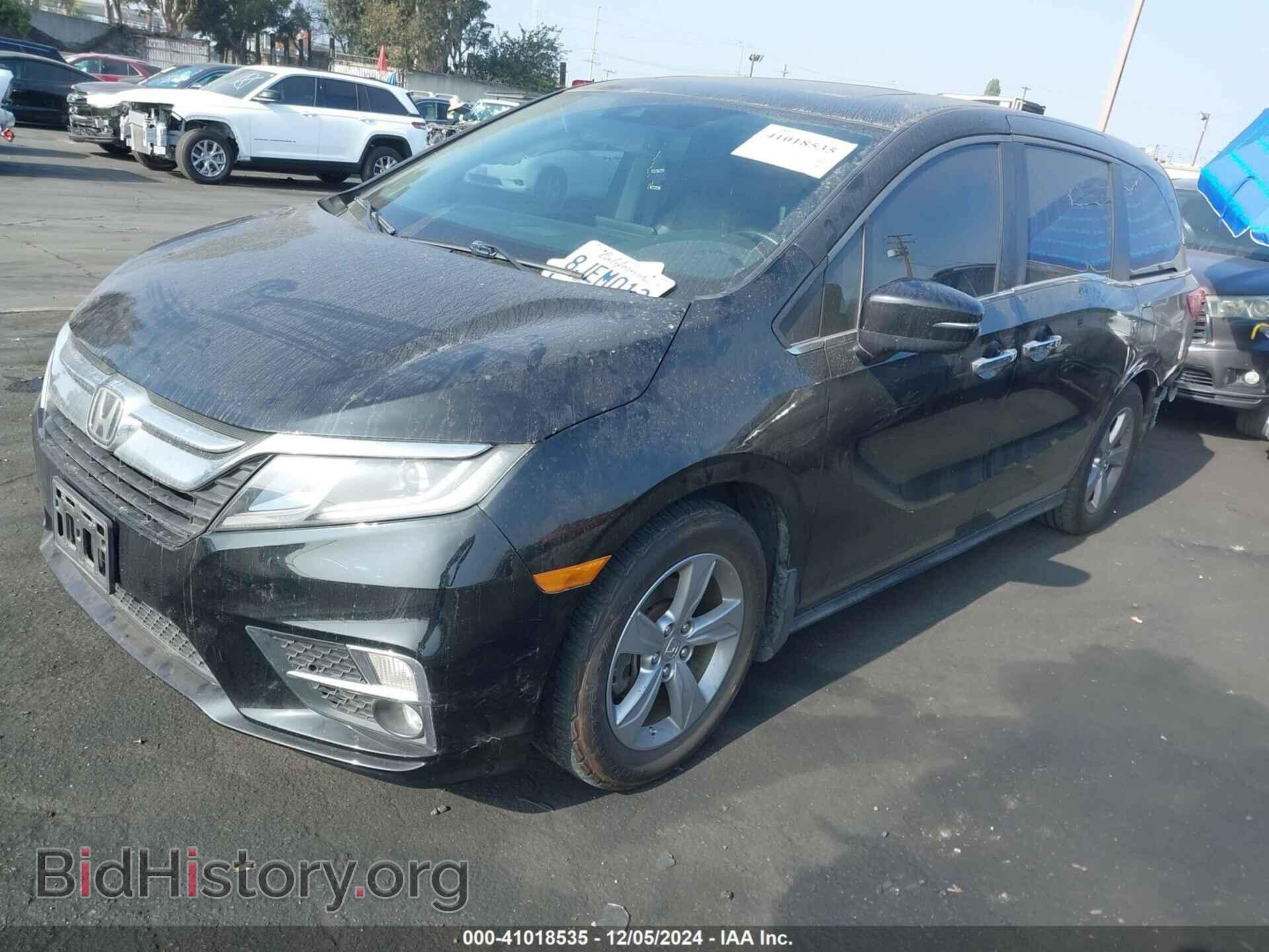 2018 HONDA ODYSSEY - VIN: 5FNRL6H76JB031257 - Фото 2