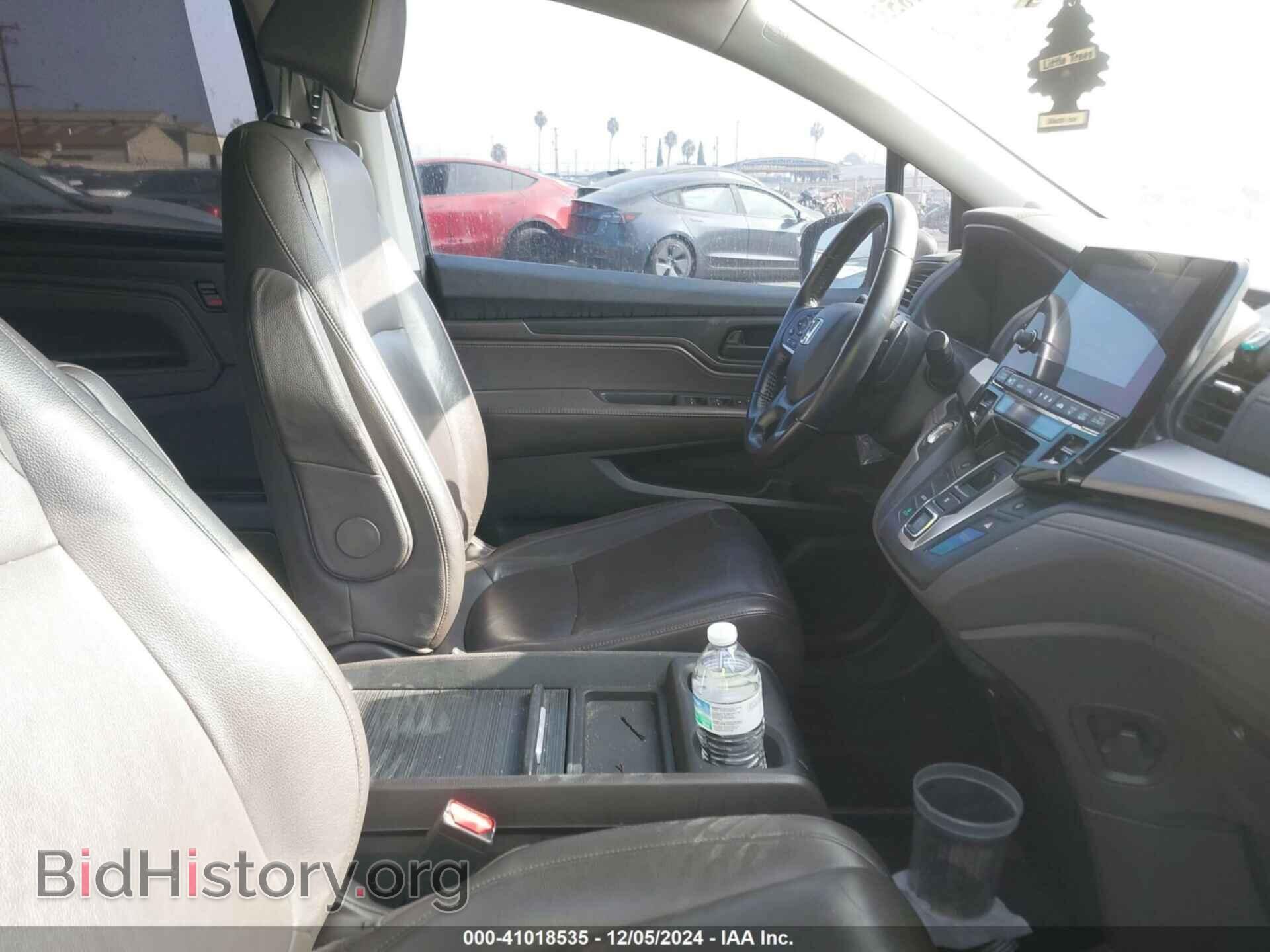 2018 HONDA ODYSSEY - VIN: 5FNRL6H76JB031257 - Фото 5