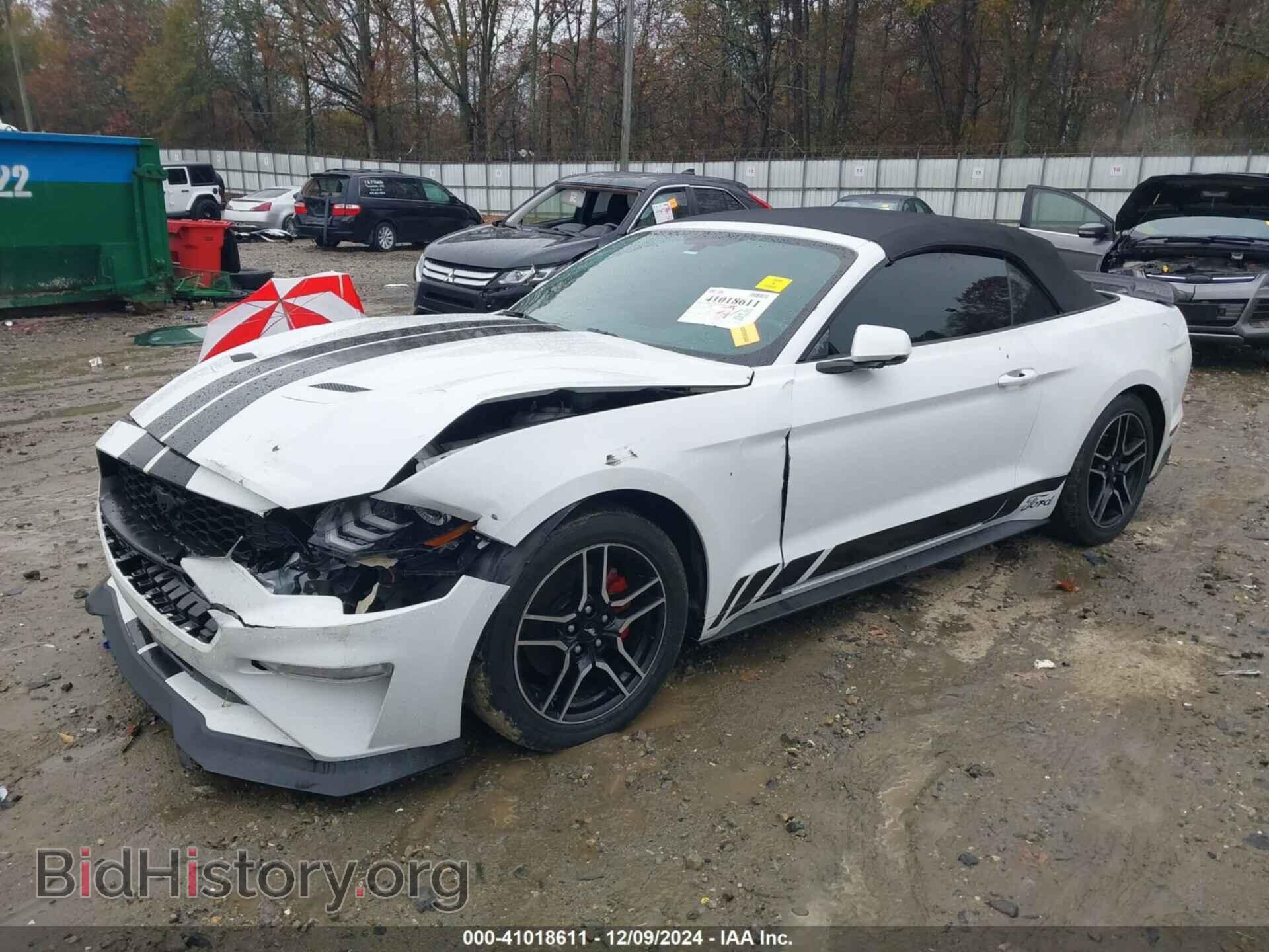2018 FORD MUSTANG - VIN: 1FATP8UHXJ5132801 - Фото 2