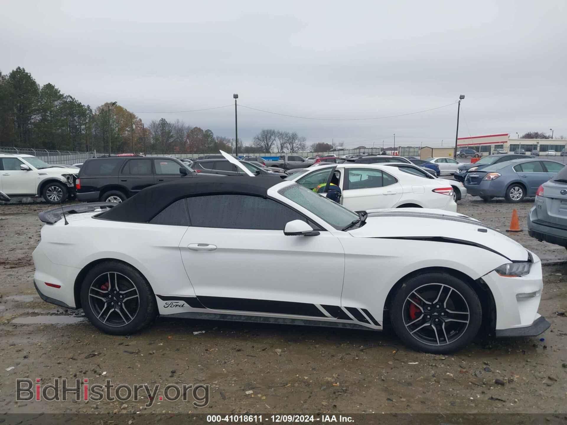2018 FORD MUSTANG - VIN: 1FATP8UHXJ5132801 - Фото 13