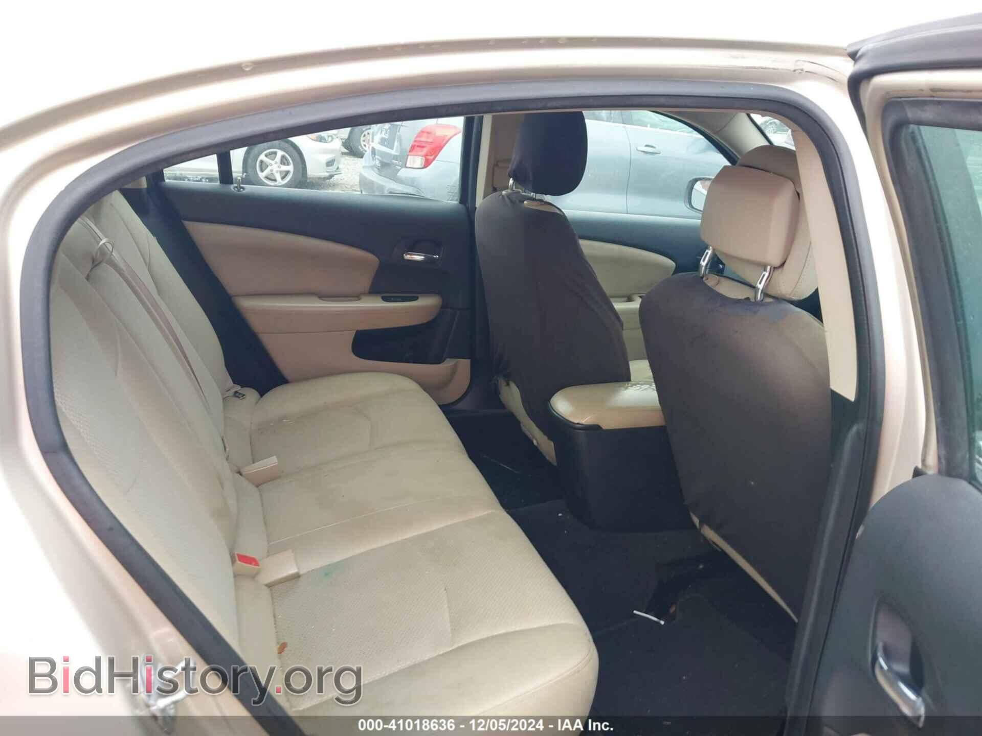 2014 CHRYSLER 200 - VIN: 1C3CCBBB3EN158605 - Фото 8
