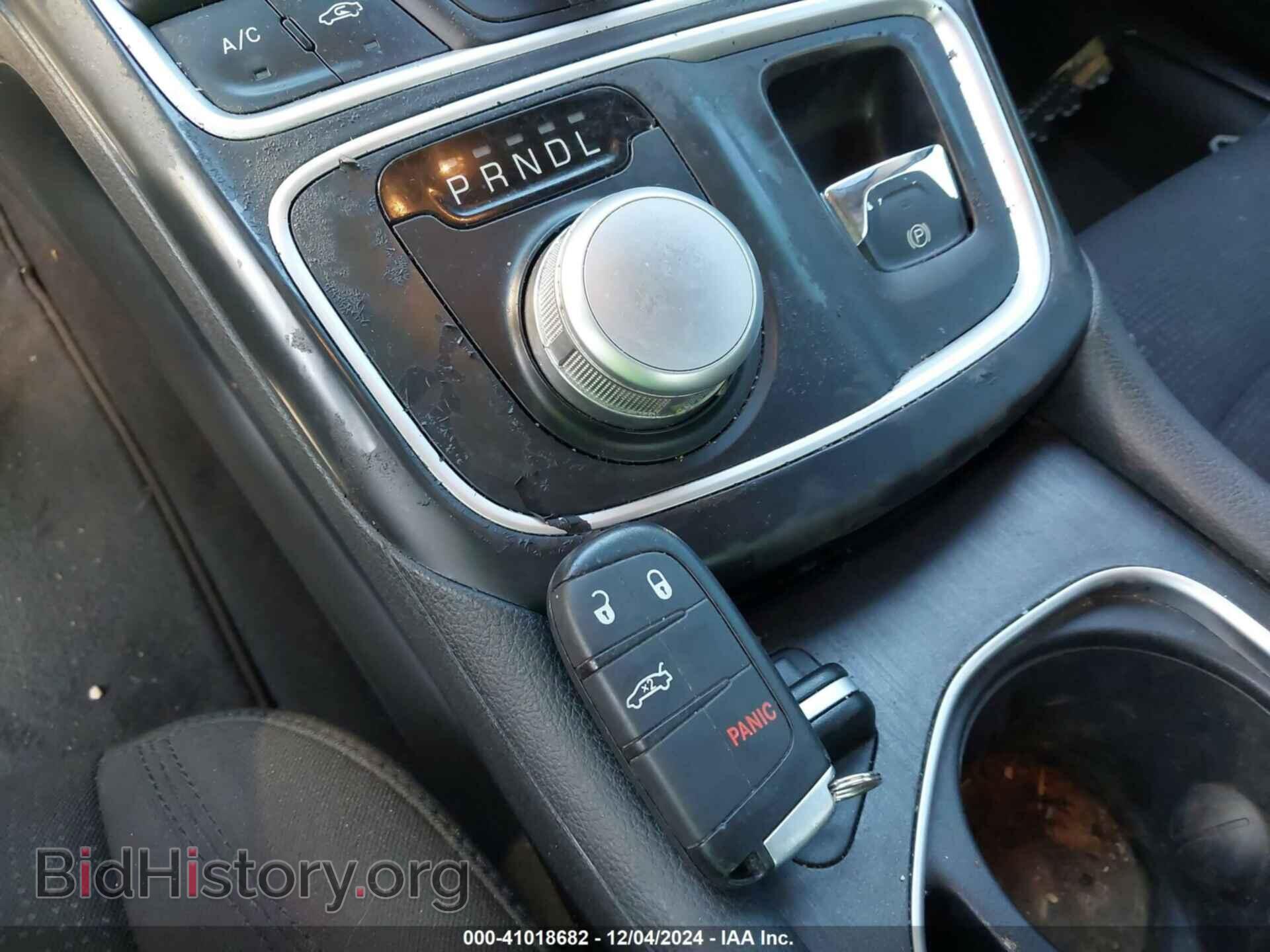 2015 CHRYSLER 200 - VIN: 1C3CCCAB7FN647999 - Фото 11