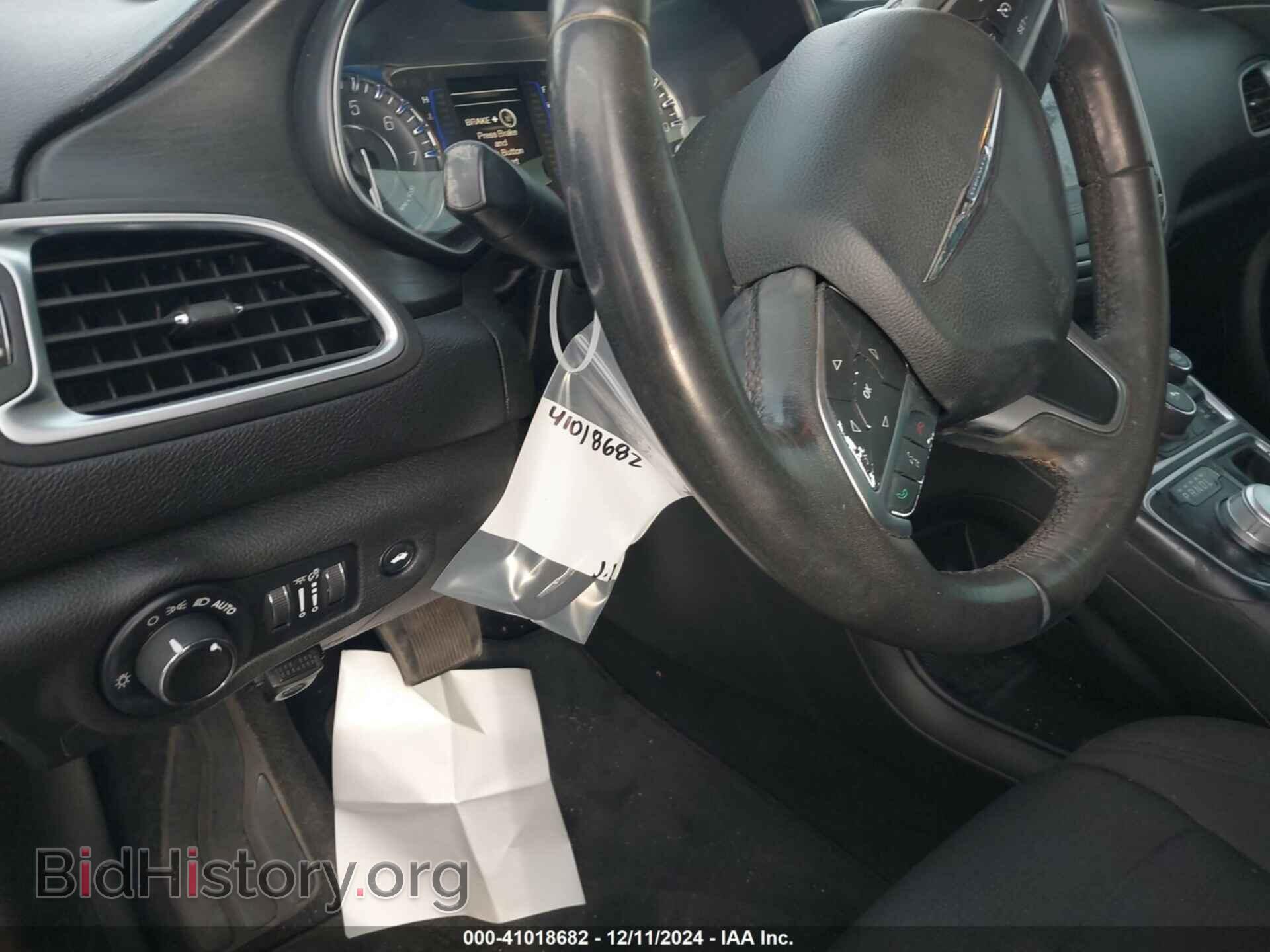 2015 CHRYSLER 200 - VIN: 1C3CCCAB7FN647999 - Фото 12