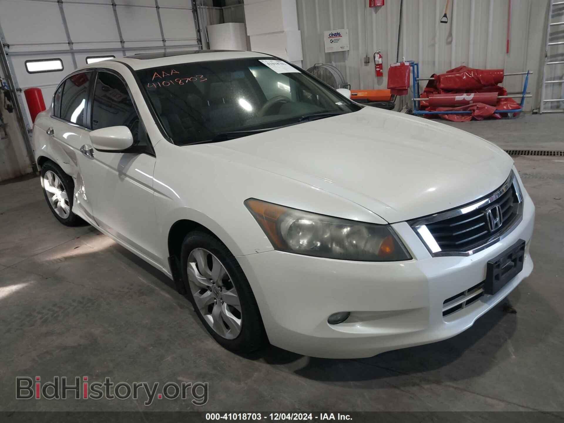 Photo 5KBCP3F82AB005552 - HONDA ACCORD 2010