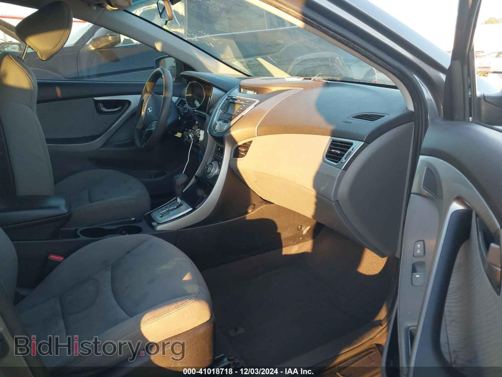 2012 HYUNDAI ELANTRA - VIN: 5NPDH4AEXCH106393 - Фото 5
