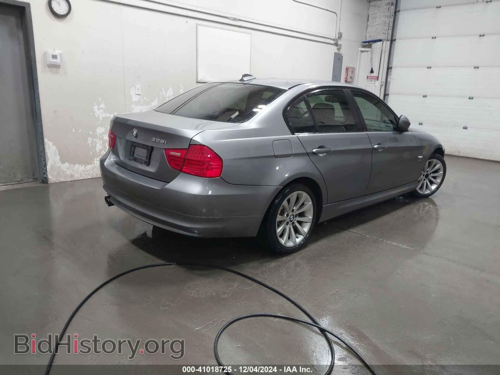 2011 BMW 328I - VIN: WBAPK5C57BA659832 - Фото 4
