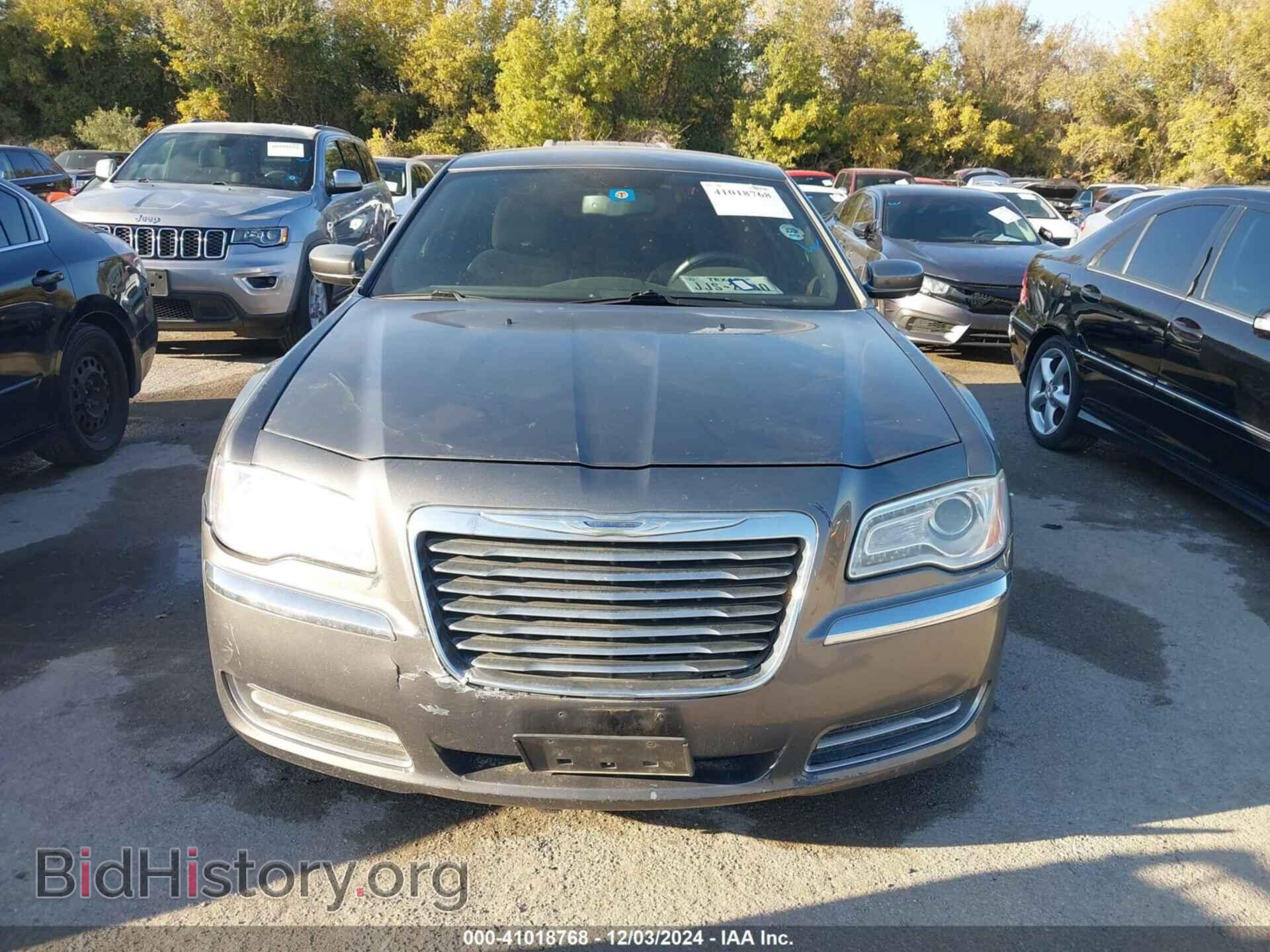 2012 CHRYSLER 300 - VIN: 2C3CCAAG2CH116603 - Фото 6