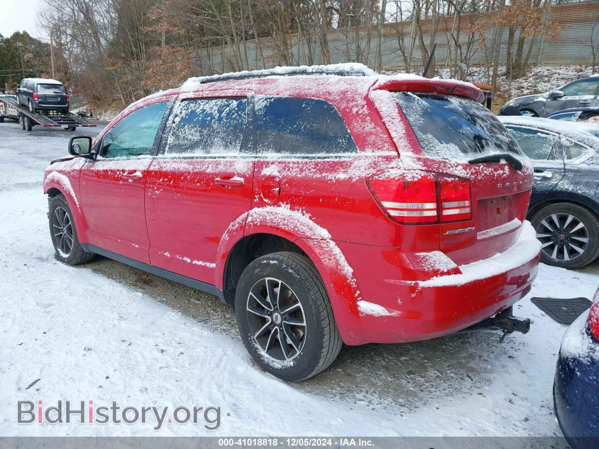 2018 DODGE JOURNEY - VIN: 3C4PDCAB3JT495982 - Фото 3