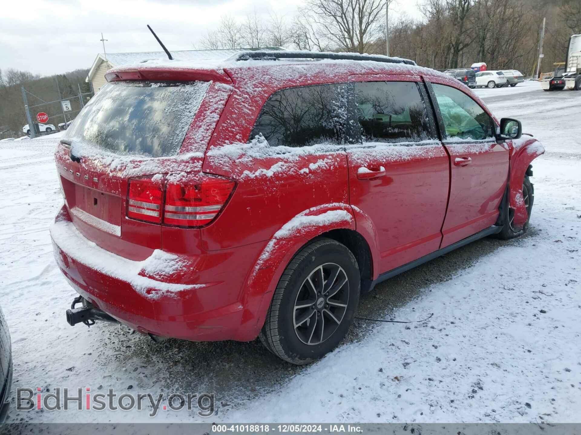 2018 DODGE JOURNEY - VIN: 3C4PDCAB3JT495982 - Фото 4