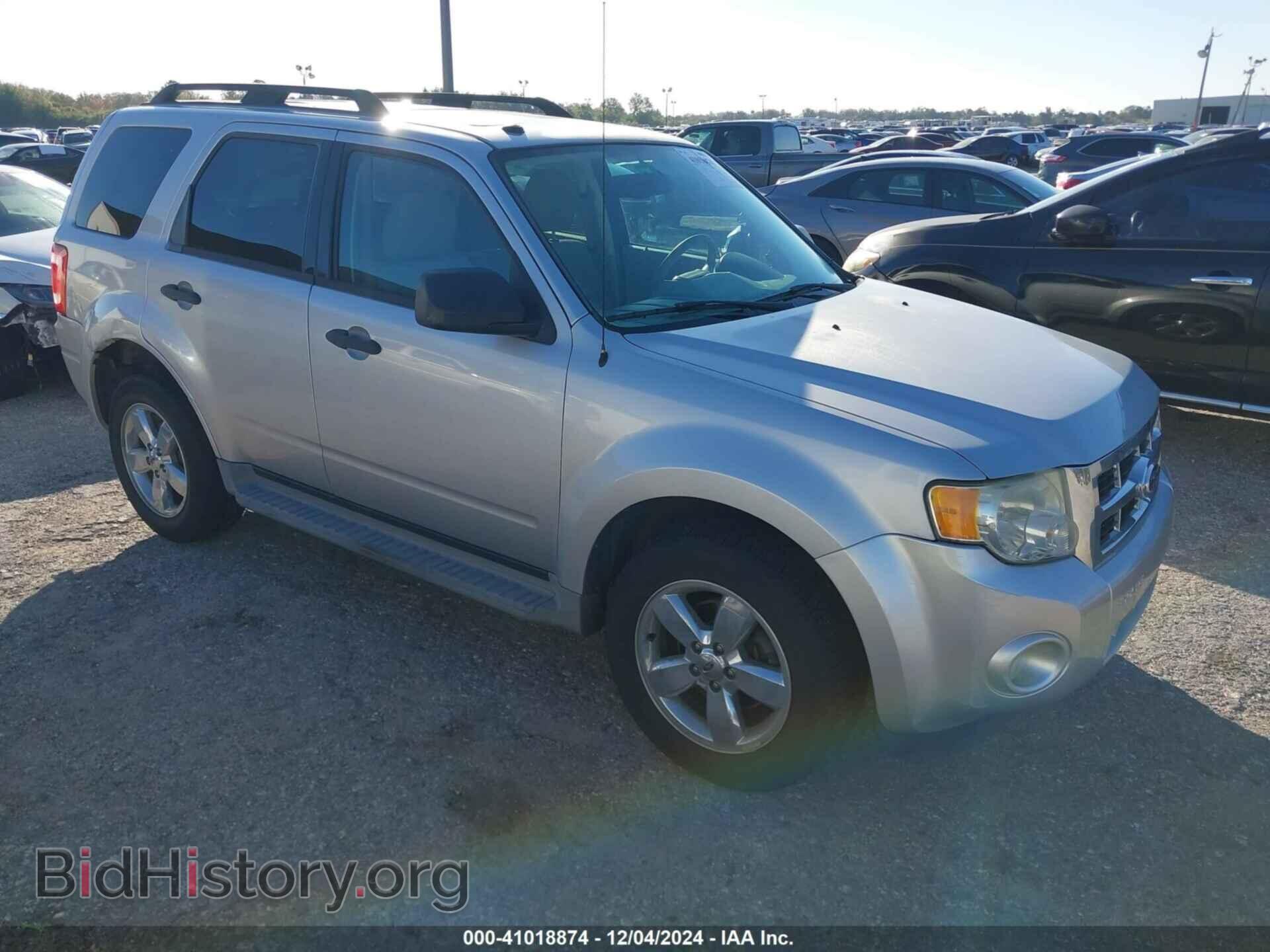 Фотография 1FMCU0DG2BKB57685 - FORD ESCAPE 2011