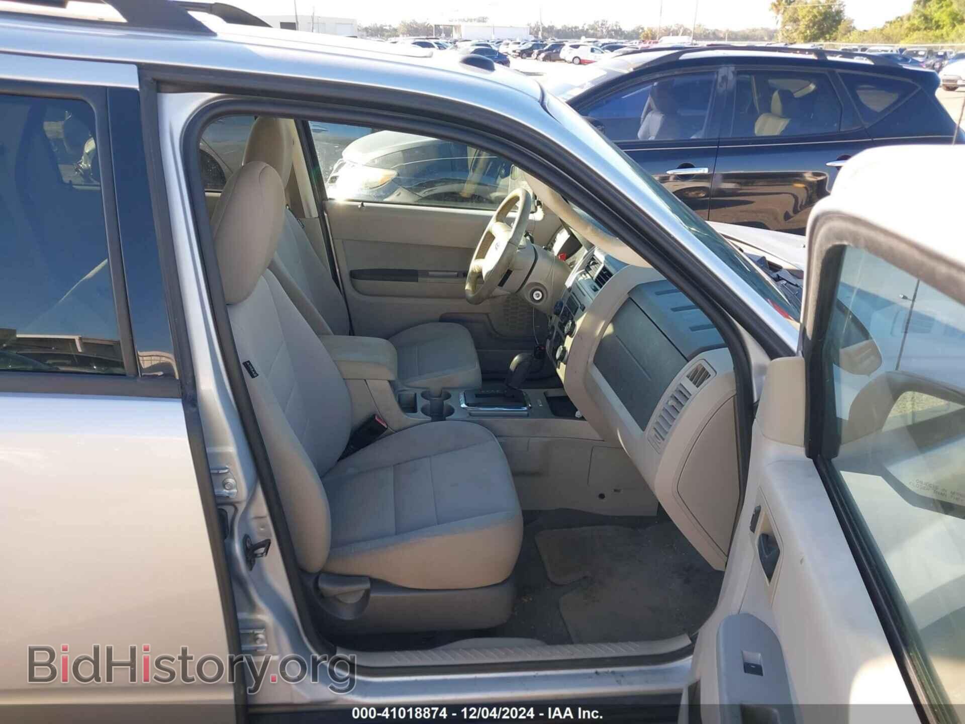 2011 FORD ESCAPE - VIN: 1FMCU0DG2BKB57685 - Фото 5