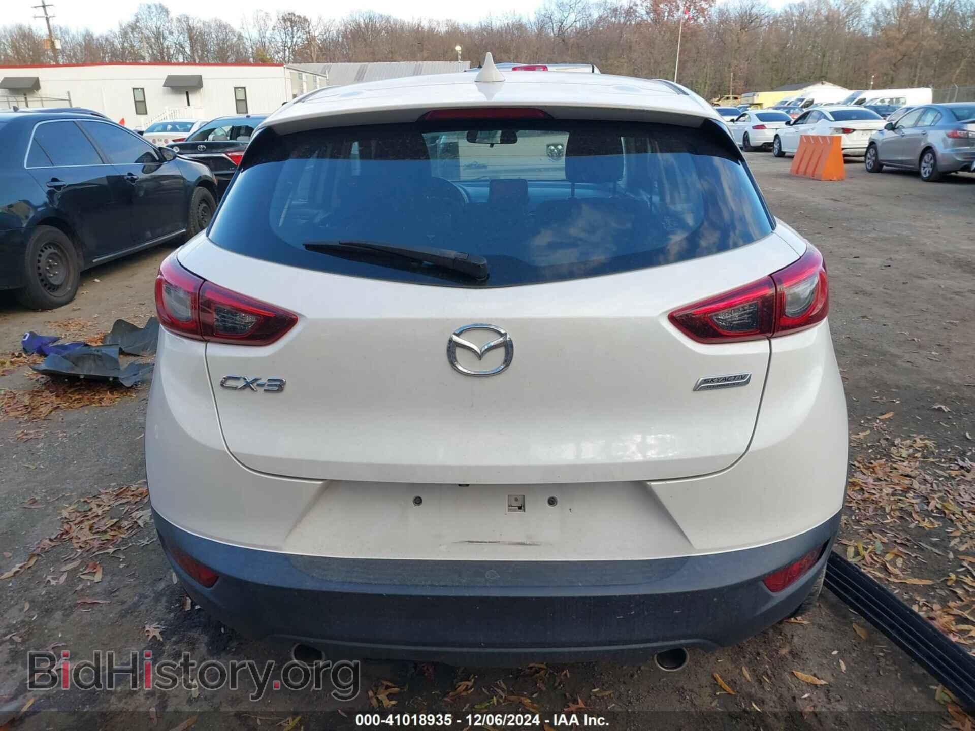 2019 MAZDA CX-3 - VIN: JM1DKDB73K1409779 - Фото 16
