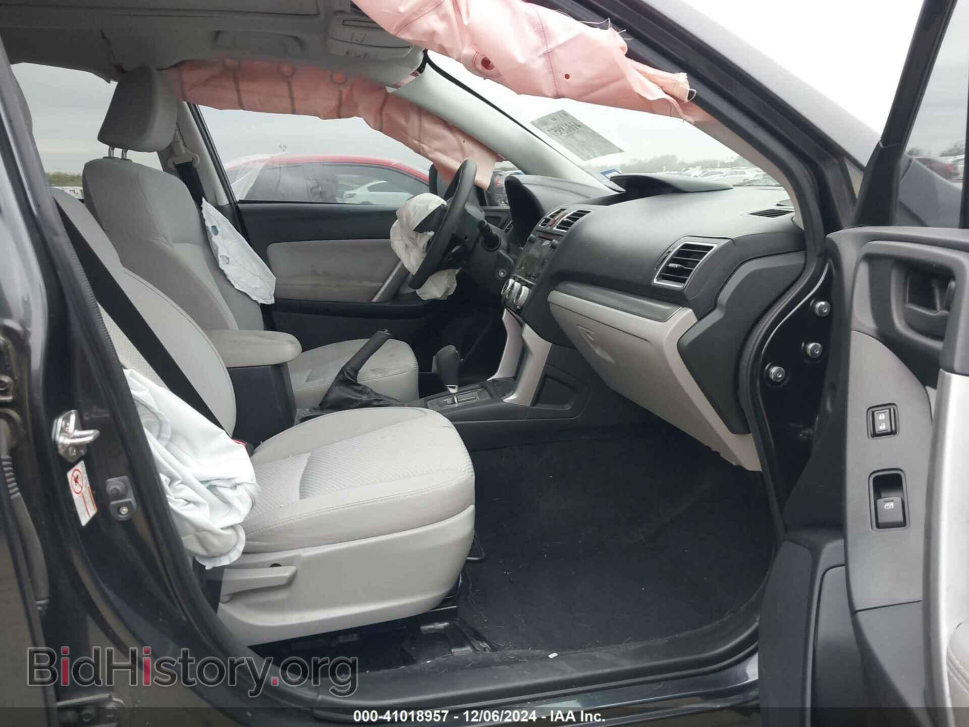 2016 SUBARU FORESTER - VIN: JF2SJADC2GH532170 - Фото 5