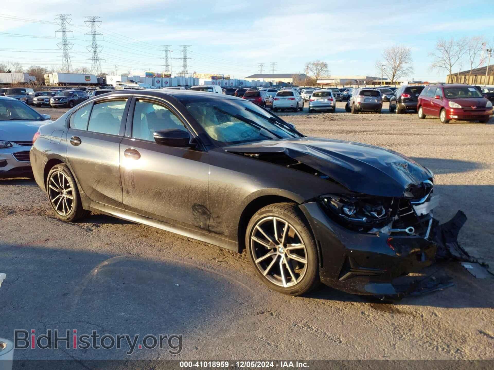 Photo 3MW5R7J03N8C37885 - BMW 330I 2022