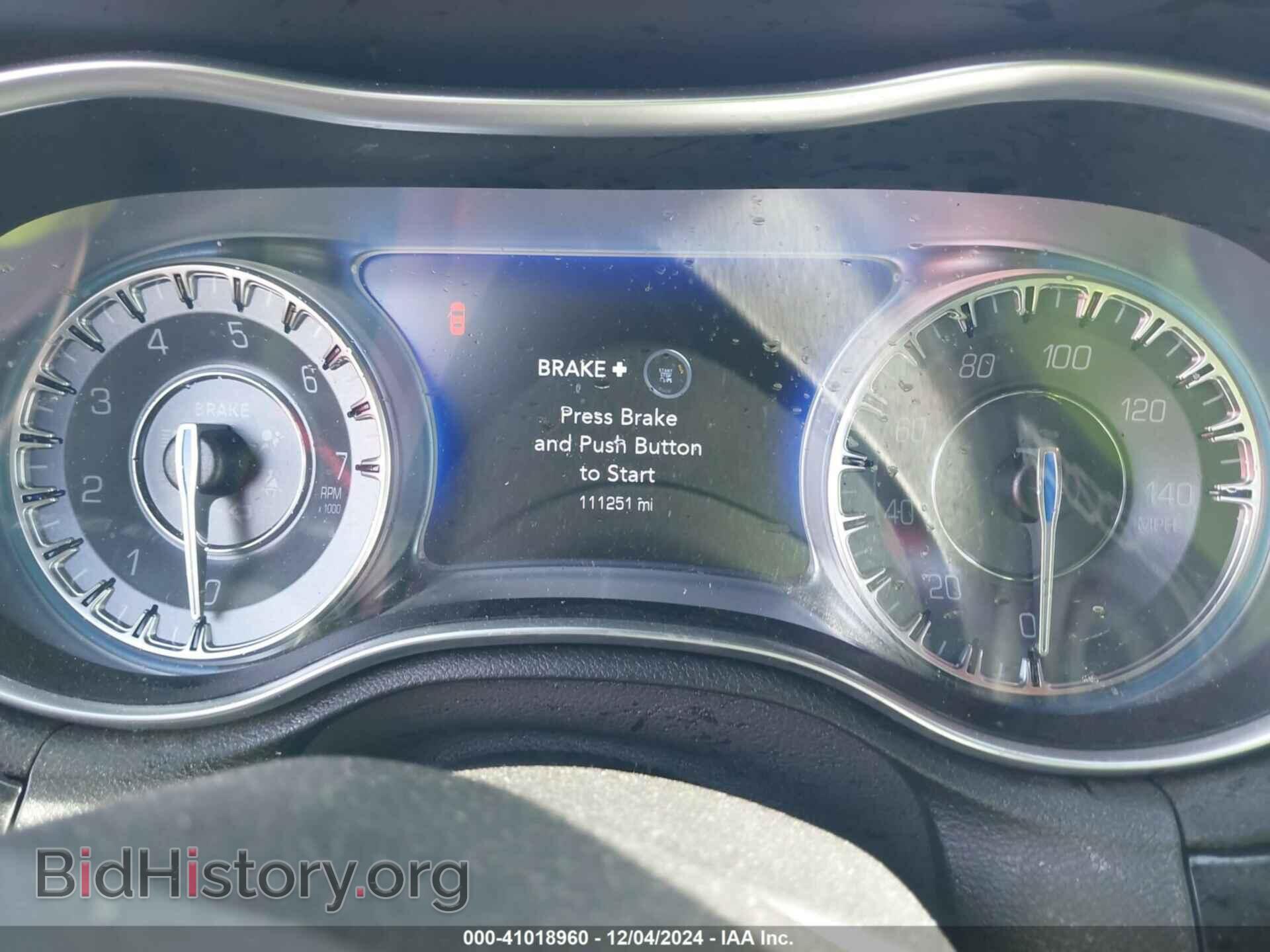 2021 CHRYSLER 300 - VIN: 2C3CCABG6MH585371 - Фото 7