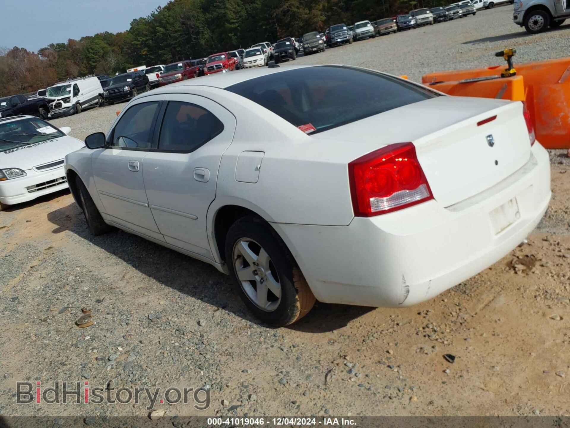 2010 DODGE CHARGER - VIN: 2B3CA3CV2AH186027 - Фото 3