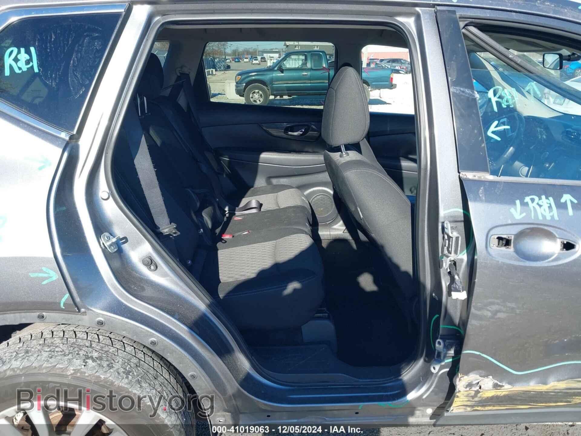 2018 NISSAN ROGUE - VIN: KNMAT2MV4JP602020 - Фото 8