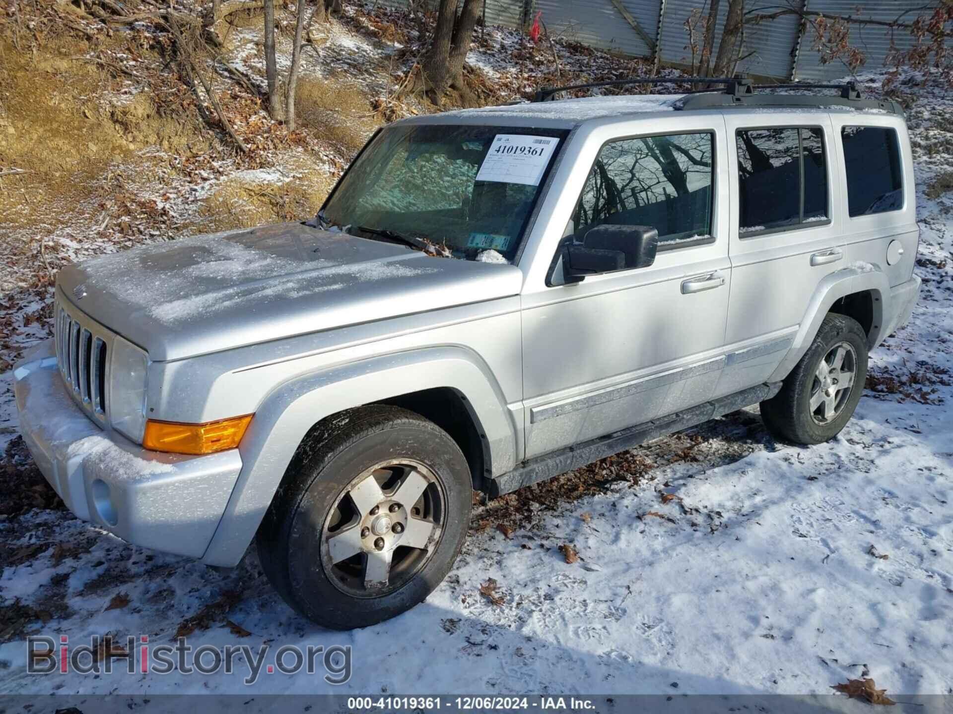 2010 JEEP COMMANDER - VIN: 1J4RG4GK2AC157170 - Фото 2