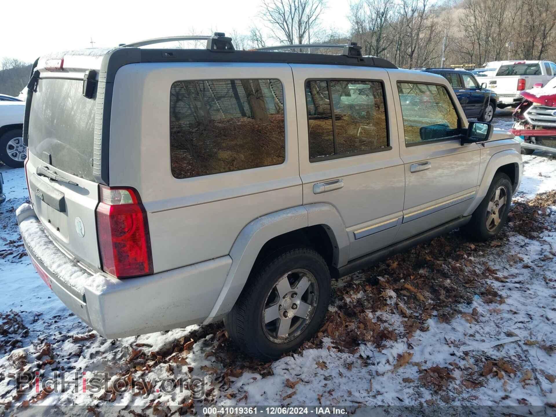 2010 JEEP COMMANDER - VIN: 1J4RG4GK2AC157170 - Фото 4