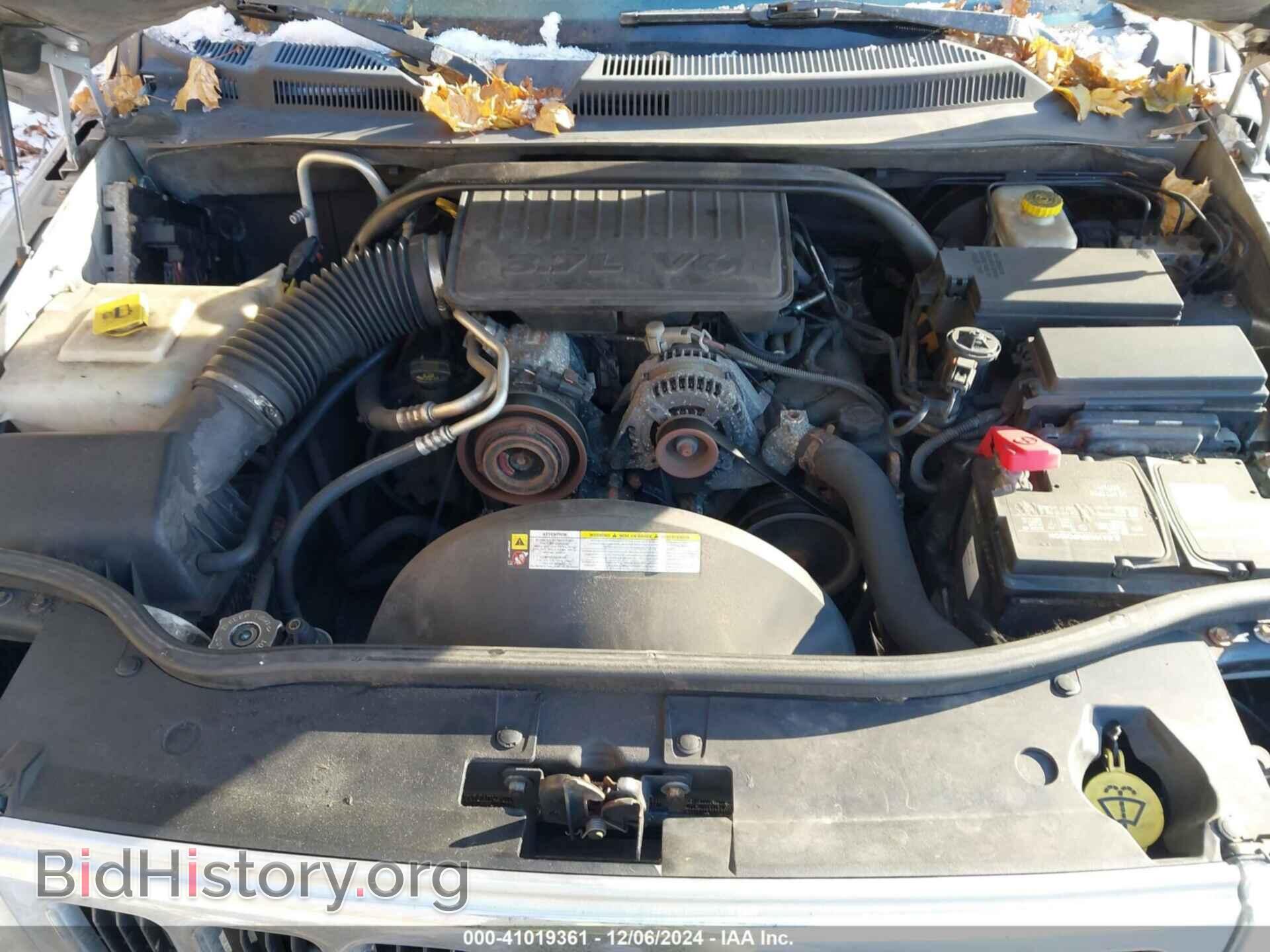 2010 JEEP COMMANDER - VIN: 1J4RG4GK2AC157170 - Фото 10