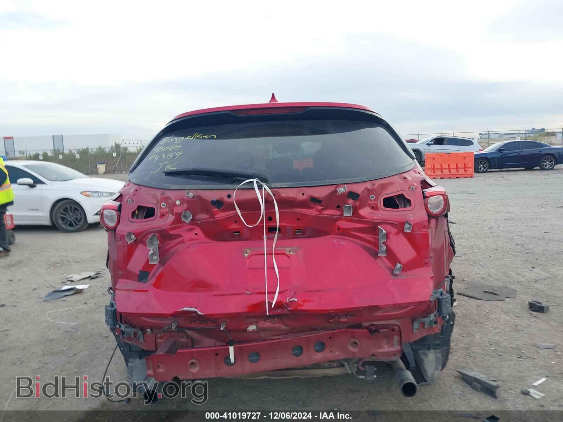 2019 MAZDA CX-9 - VIN: JM3TCBCY4K0312477 - Фото 17