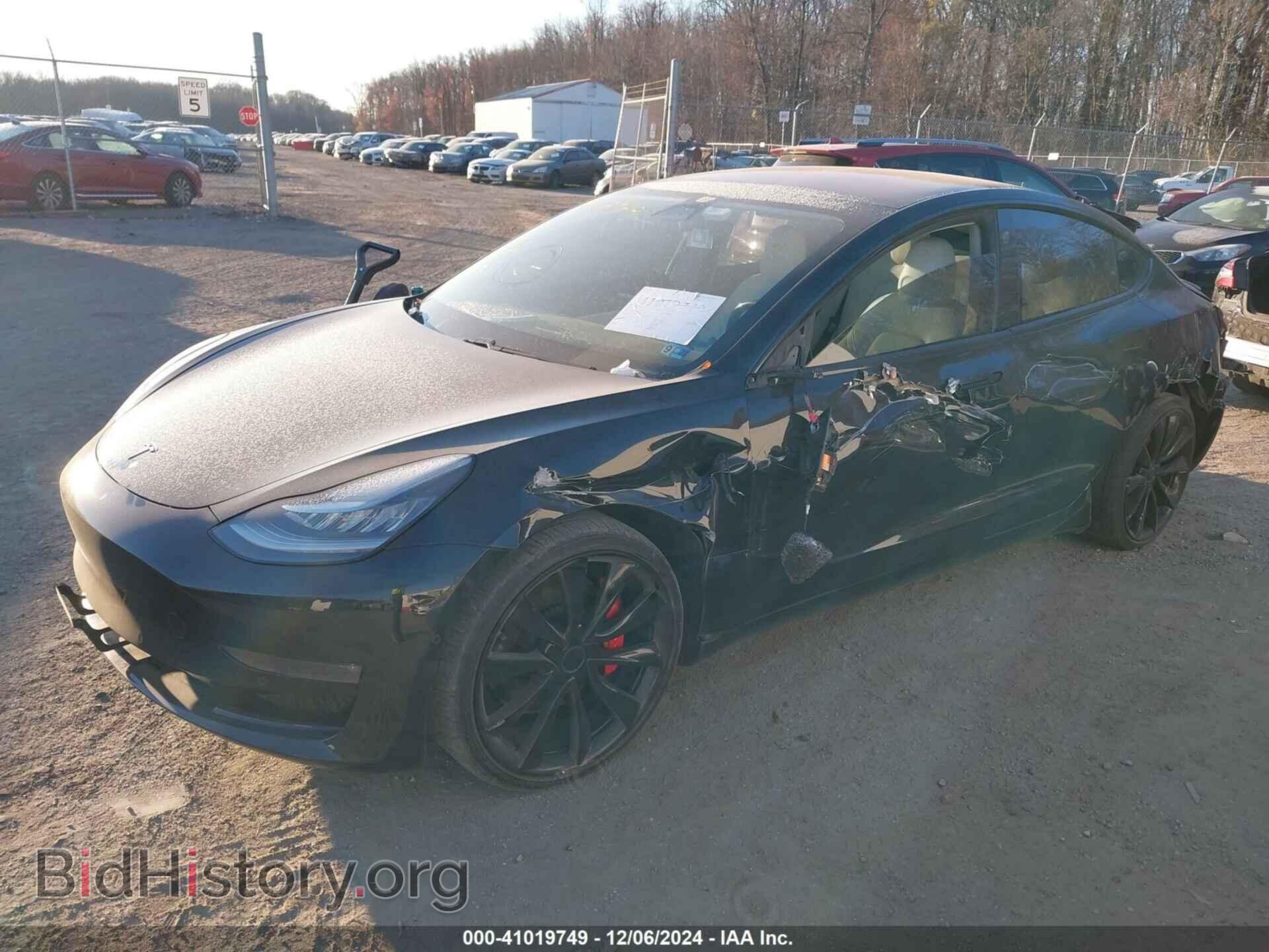 2018 TESLA MODEL 3 - VIN: 5YJ3E1EB7JF074064 - Фото 2