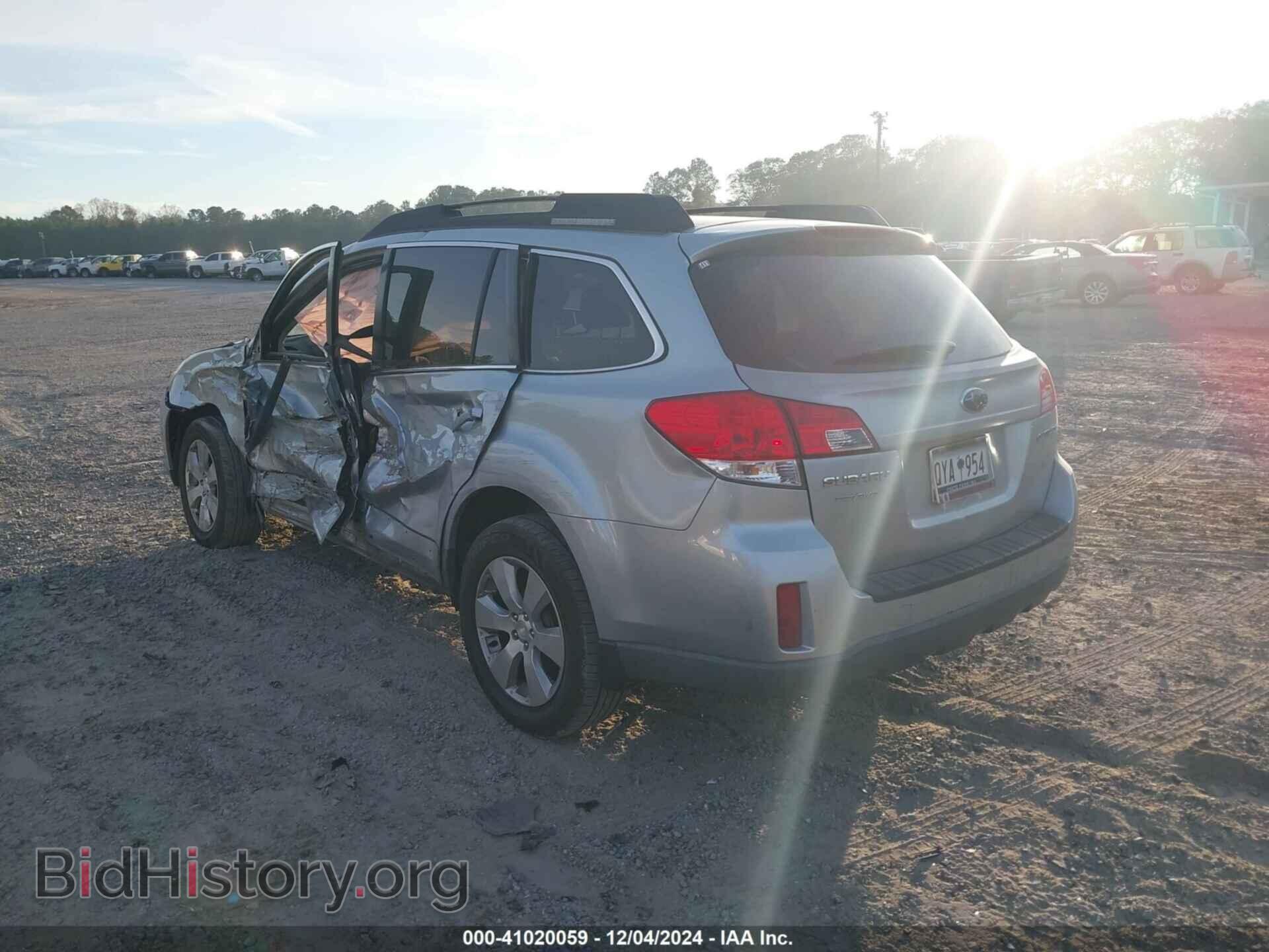 2012 SUBARU OUTBACK - VIN: 4S4BRCCC2C3266477 - Photo 3