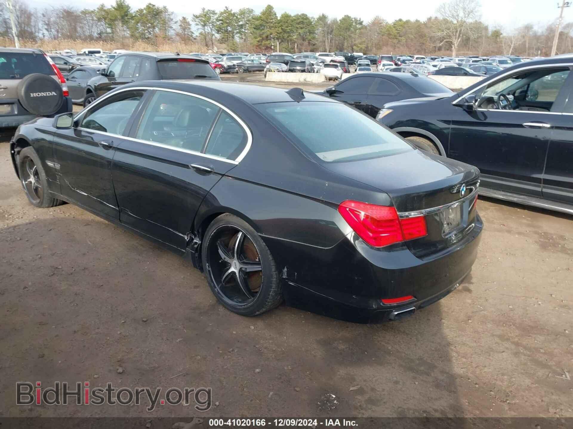 2012 BMW 750LI - VIN: WBAKC8C52CC435155 - Фото 3