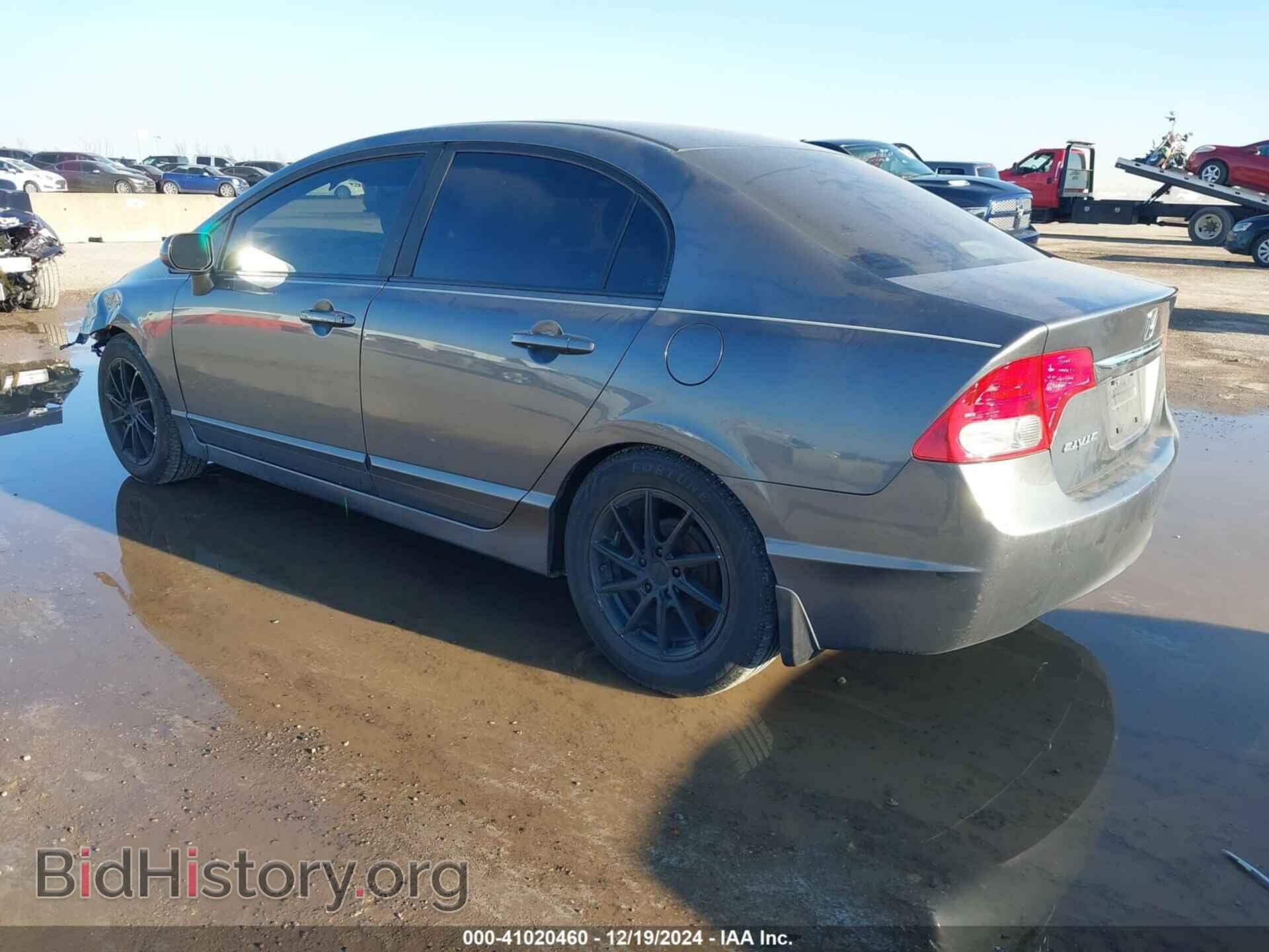 2011 HONDA CIVIC - VIN: 19XFA1E57BE007510 - Фото 3
