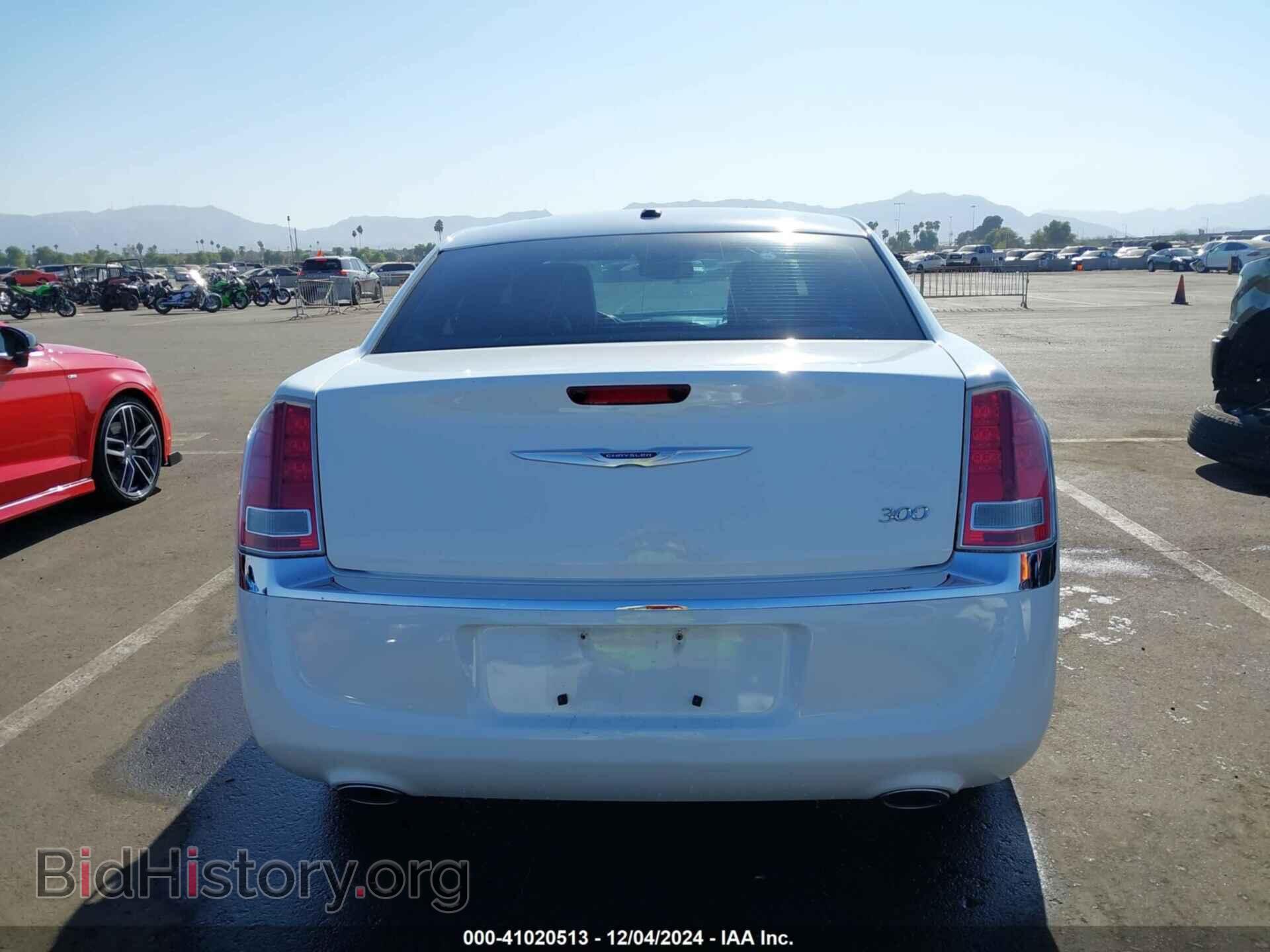 2014 CHRYSLER 300 - VIN: 2C3CCAAG2EH228725 - Photo 16