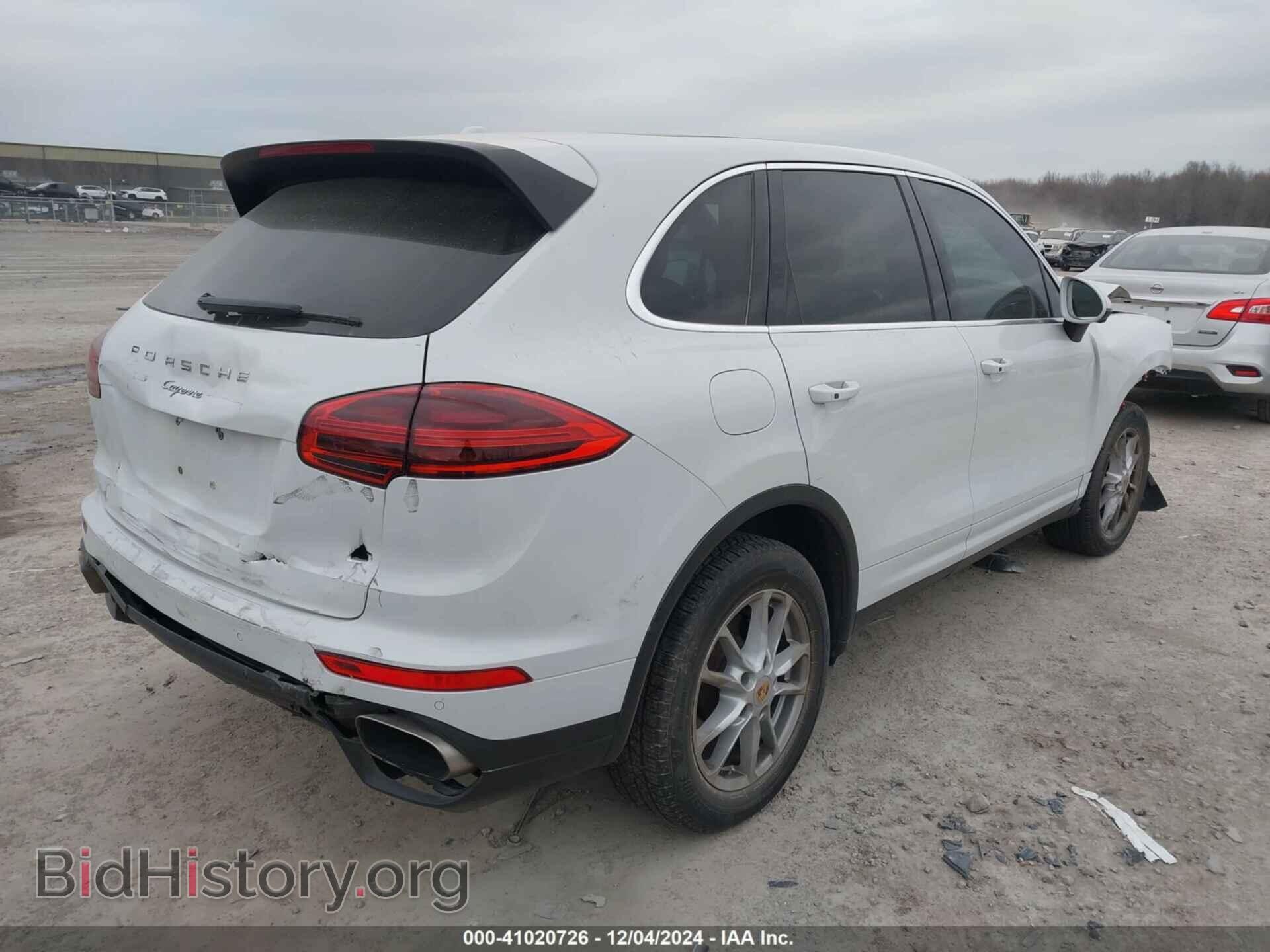 2016 PORSCHE CAYENNE - VIN: WP1AA2A24GKA10735 - Фото 4
