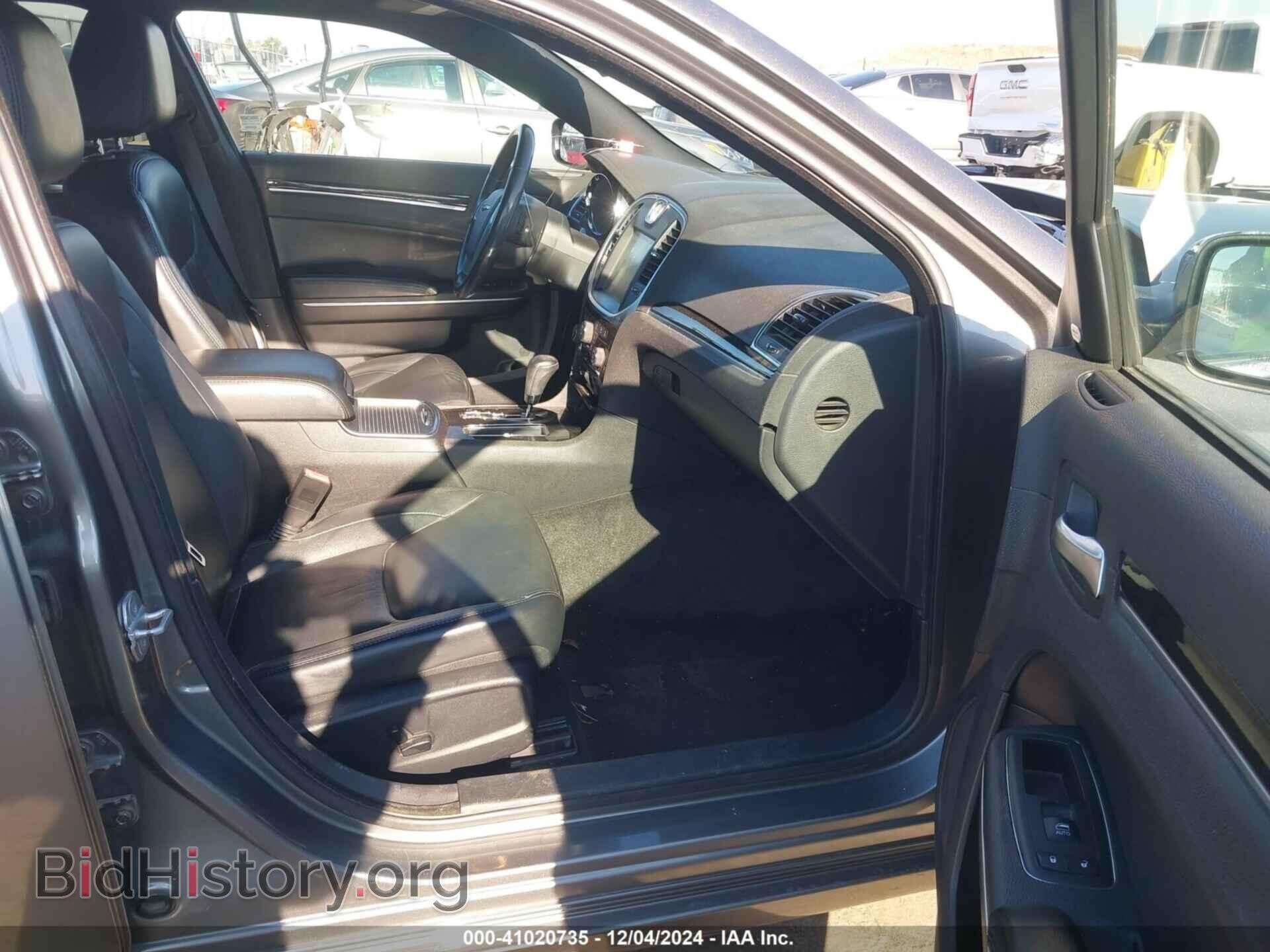 2011 CHRYSLER 300 - VIN: 2C3CA5CG2BH514905 - Фото 5