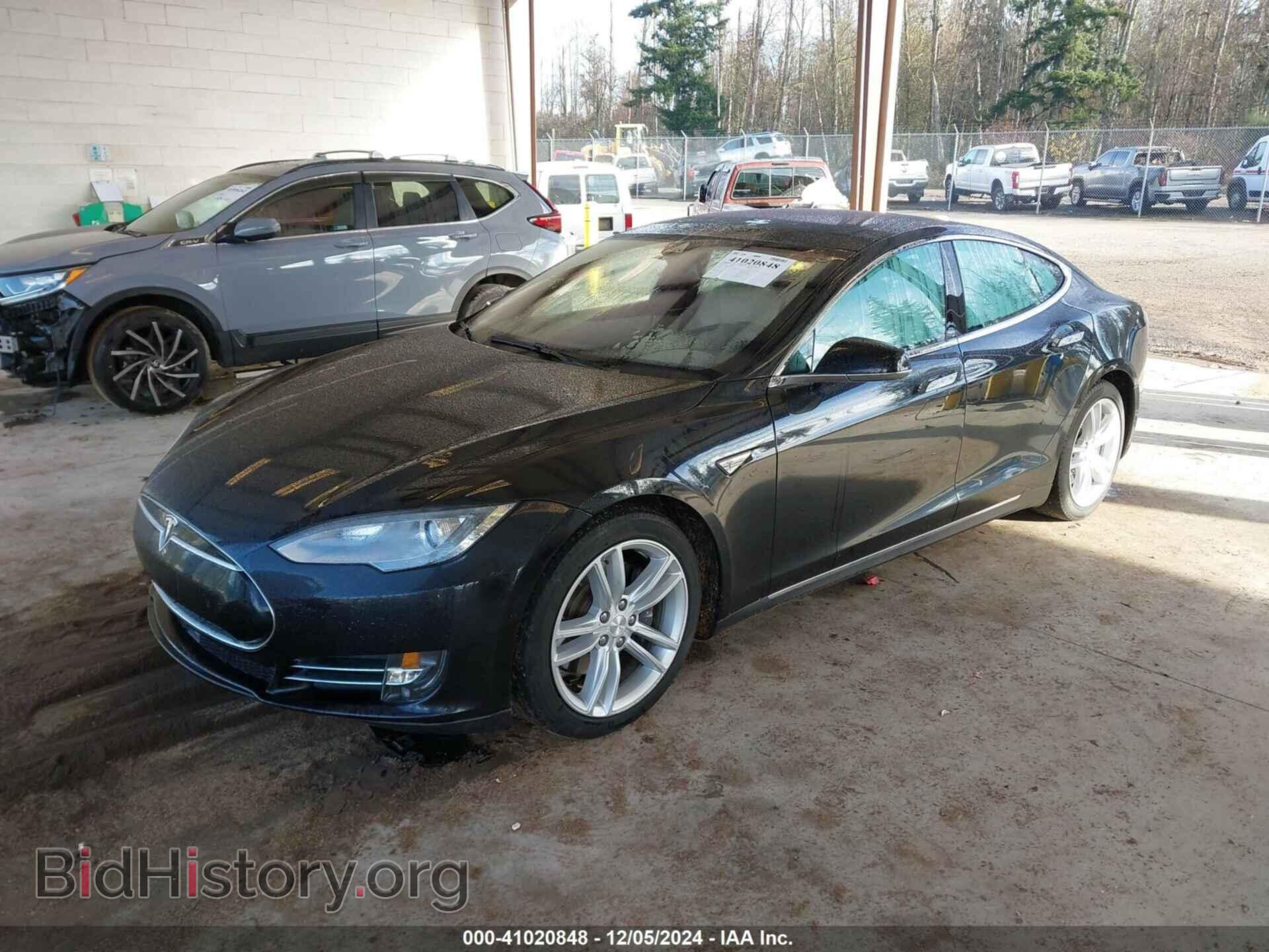 2015 TESLA MODEL S - VIN: 5YJSA1S22FF098646 - Фото 2