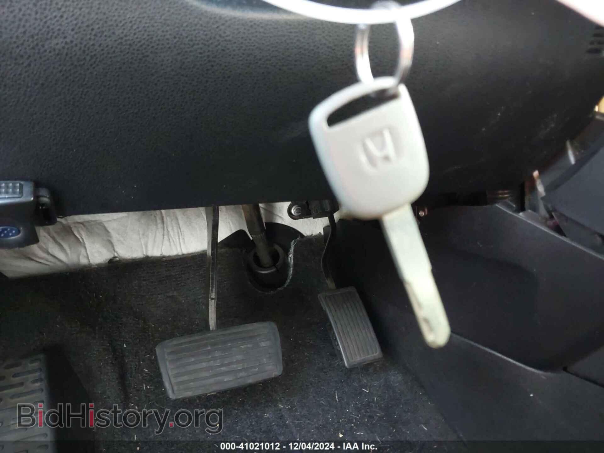 2011 HONDA PILOT - VIN: 5FNYF3H95BB010808 - Фото 11