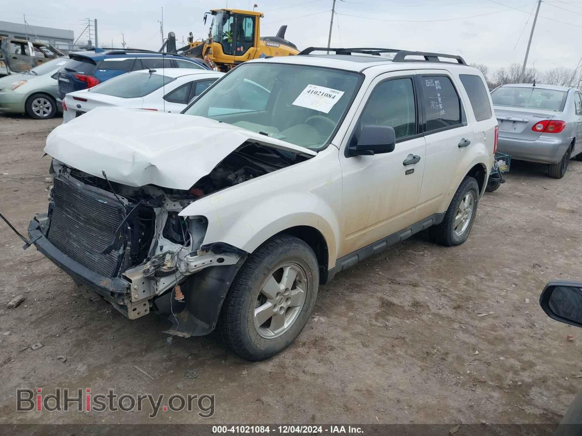 2012 FORD ESCAPE - VIN: 1FMCU9DG2CKB31237 - Фото 2