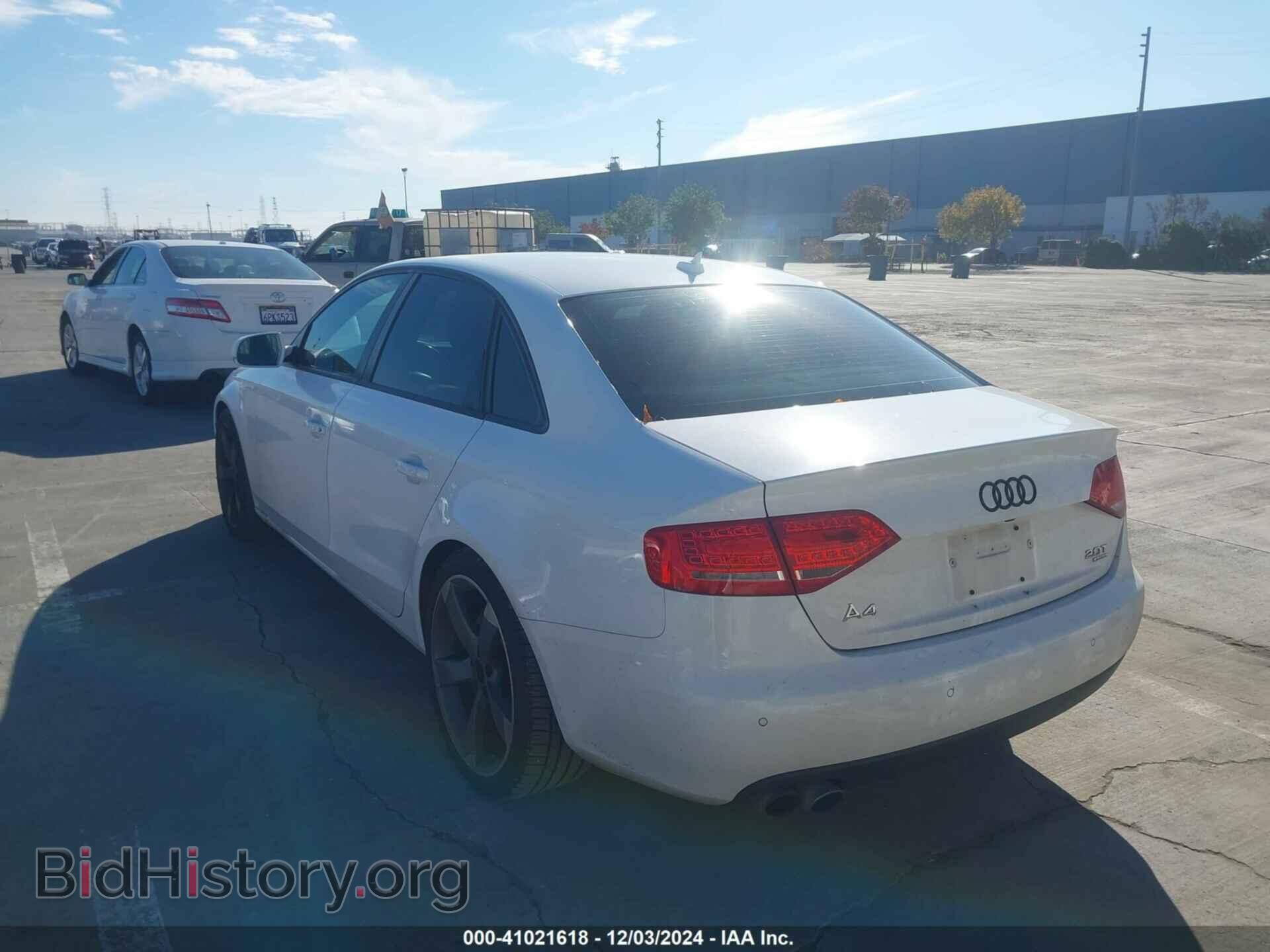 2011 AUDI A4 - VIN: WAUFFAFL2BN029177 - Фото 3