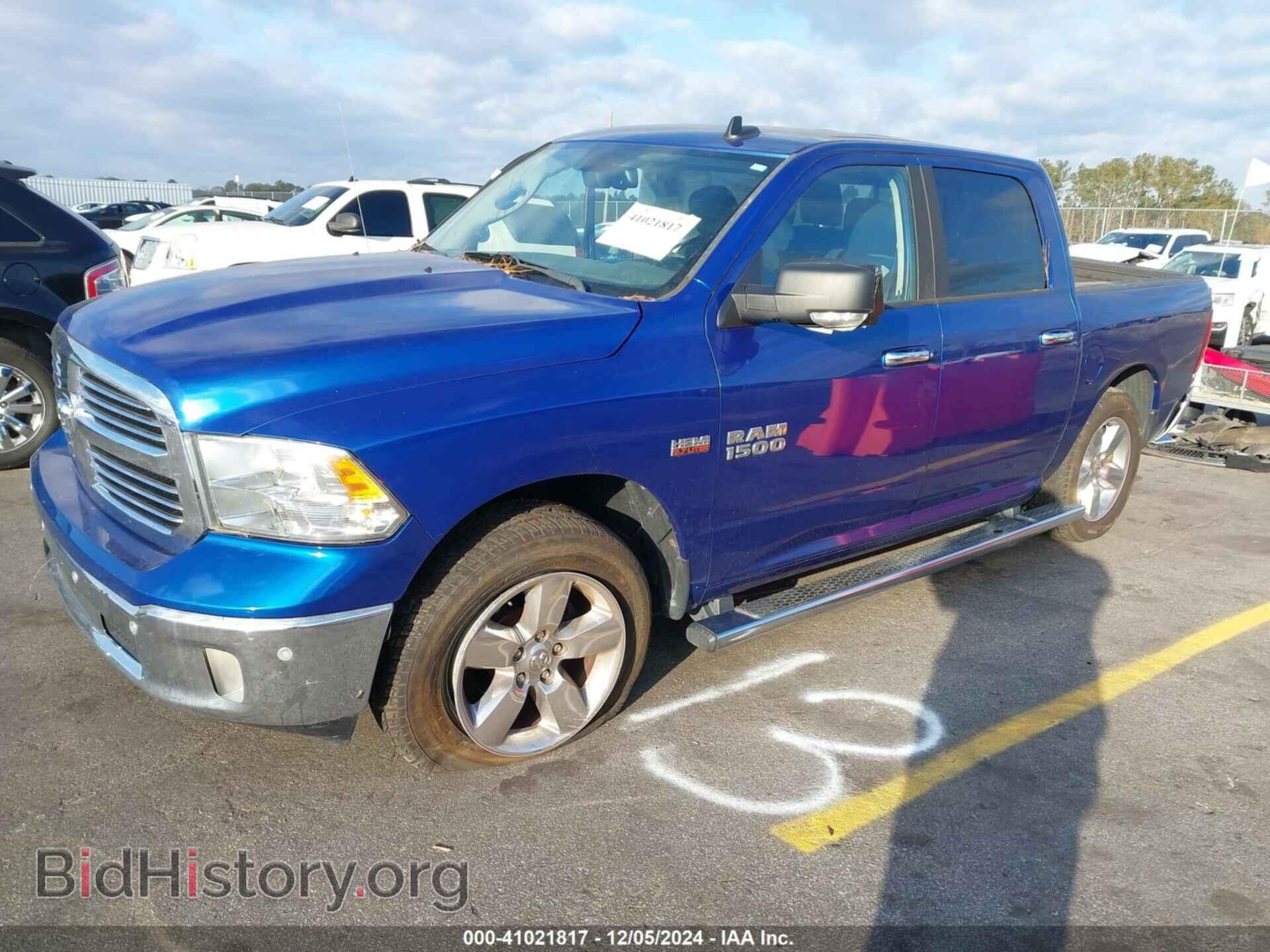 2017 RAM 1500 - VIN: 3C6RR7LT7HG708403 - Фото 2