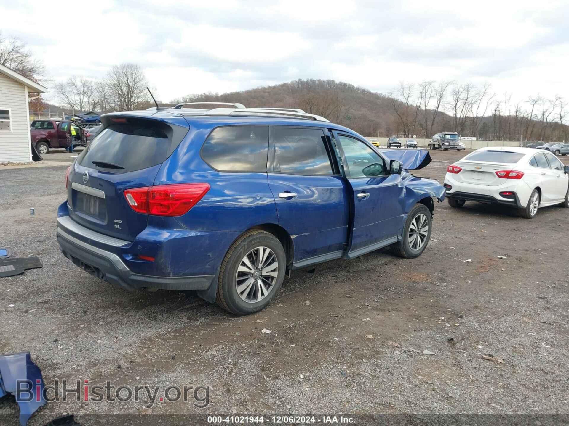 2017 NISSAN PATHFINDER - VIN: 5N1DR2MM7HC676788 - Фото 4