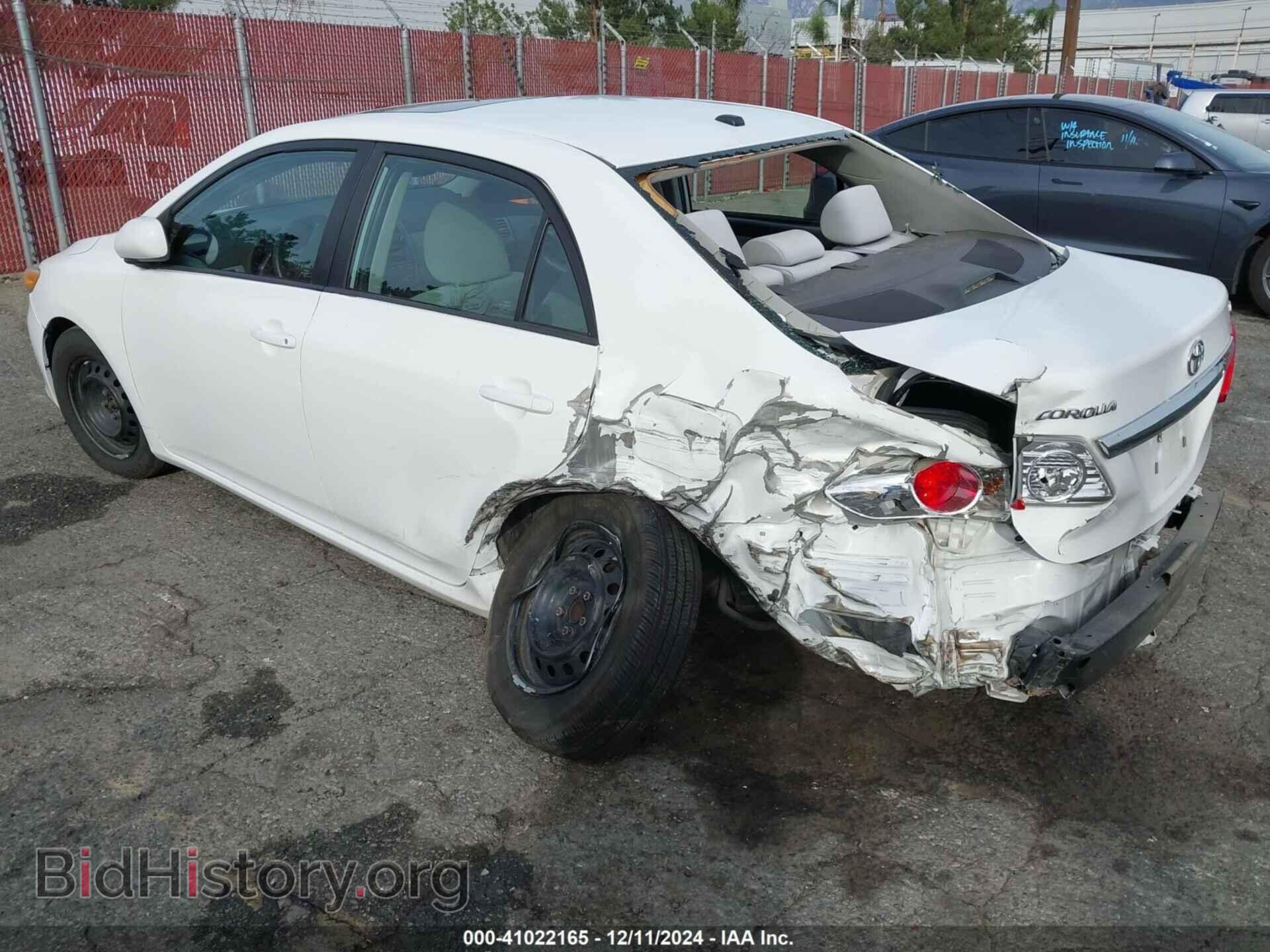 2011 TOYOTA COROLLA - VIN: 2T1BU4EE4BC669731 - Фото 3